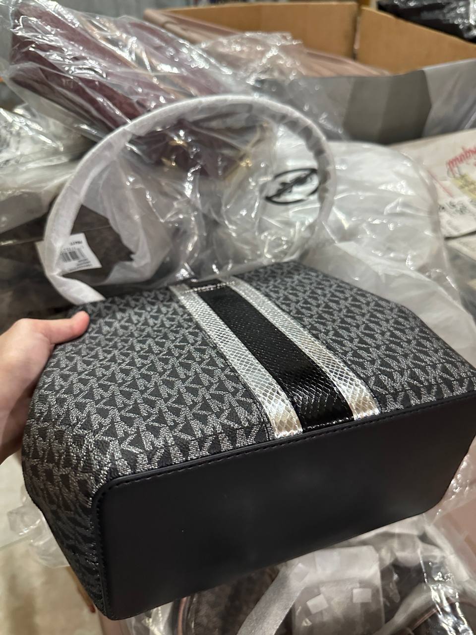 ORIG & IMPORTED Michael Kors MK Pratt Medium Signature Logo and Metallic Shoulder Bag Black