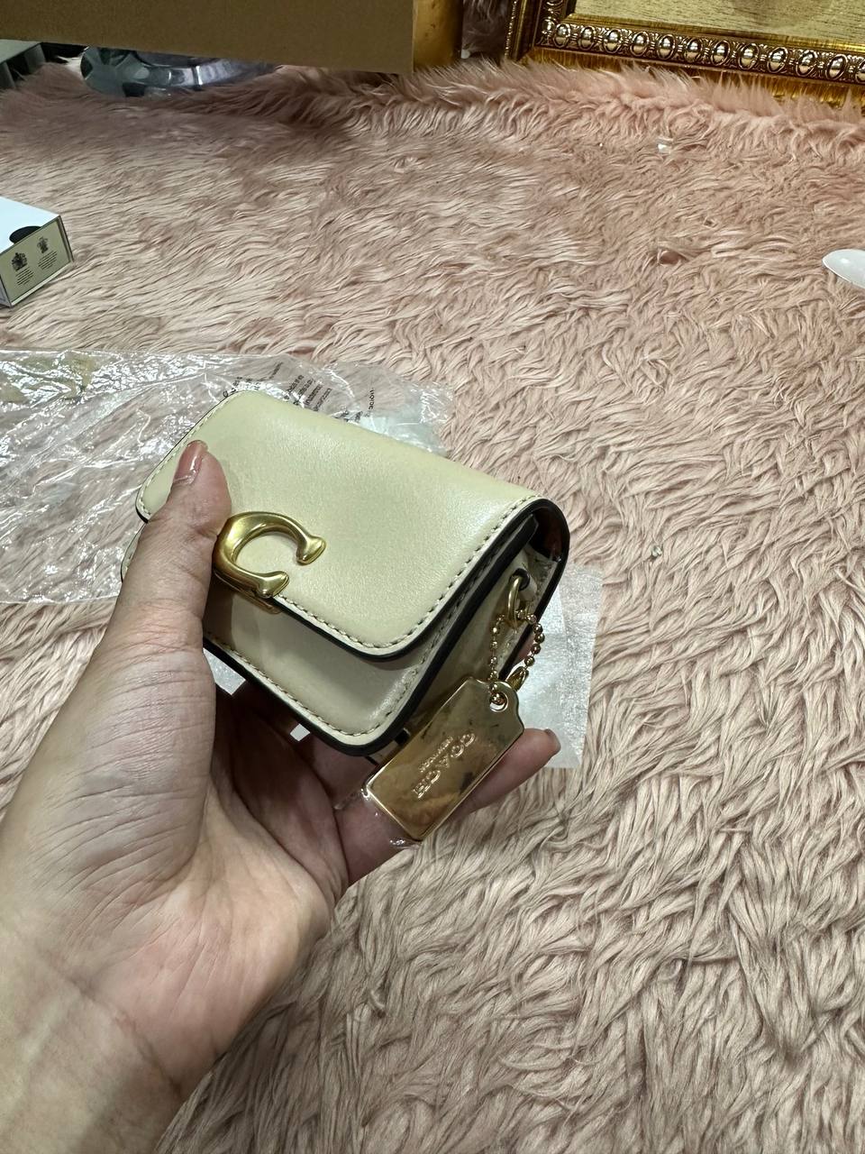 ORIG & IMPORTED COACH Retail Bandit Card Case Belt Micro Bag Ivory