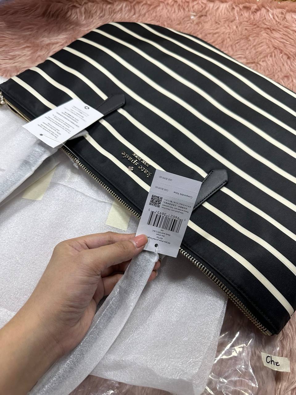 ORIG & IMPORTED KS Kitt Large Tote Nylon Bag Black & White Stripes
