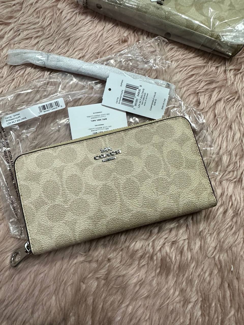 ORIG & IMPORTED COACH Long Zip Around Continental Women / Men Wallet