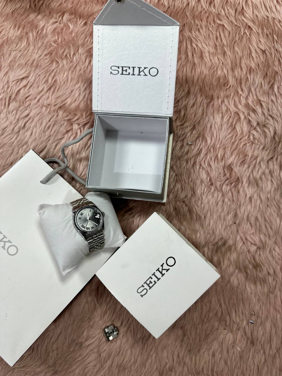 AUTHENTIC/ORIGINAL Preloved Seiko Datejust Mod Sunburst Grey Watch