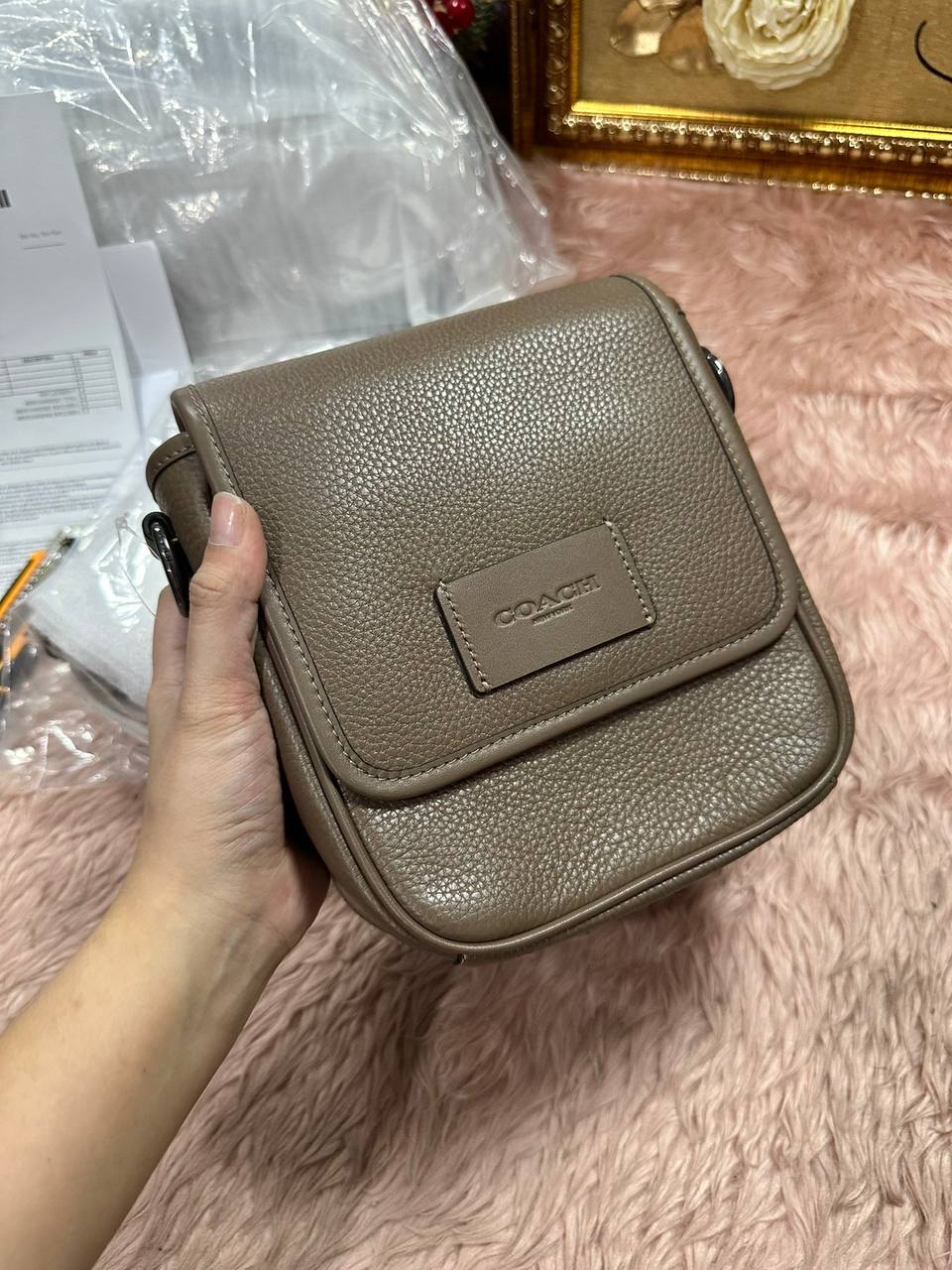 AUTHENTIC/ORIGINAL COACH Lucas Crossbody Flap Bag Brown