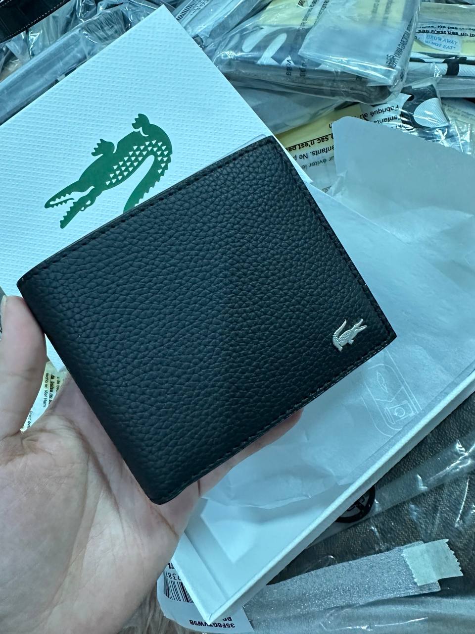 ORIG & IMPORTED Lacoste Men Wallet Billfold Wallet Black NH4680OR