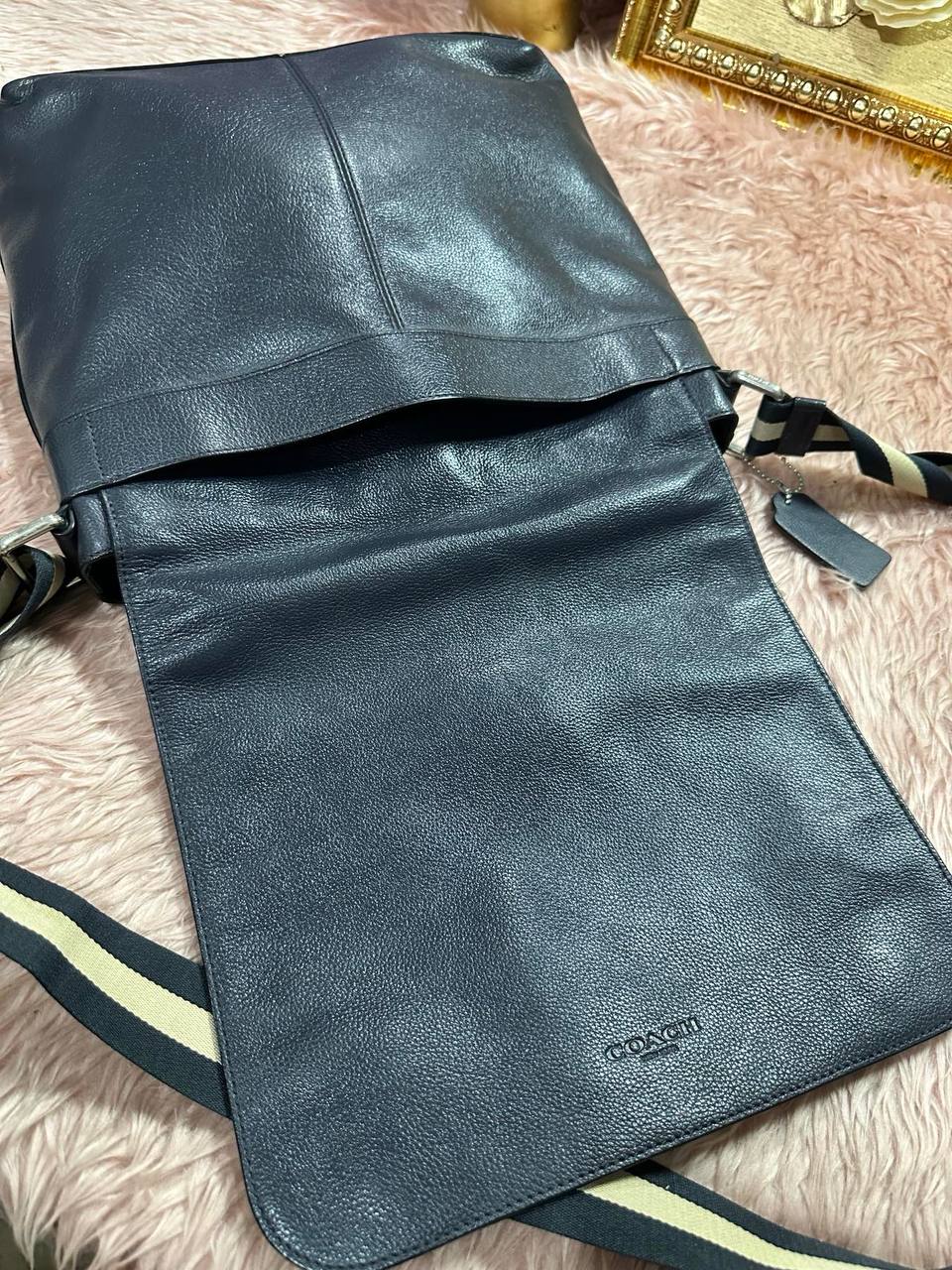 ORIG Preloved COACH Charles Messenger Blue Flap Bag