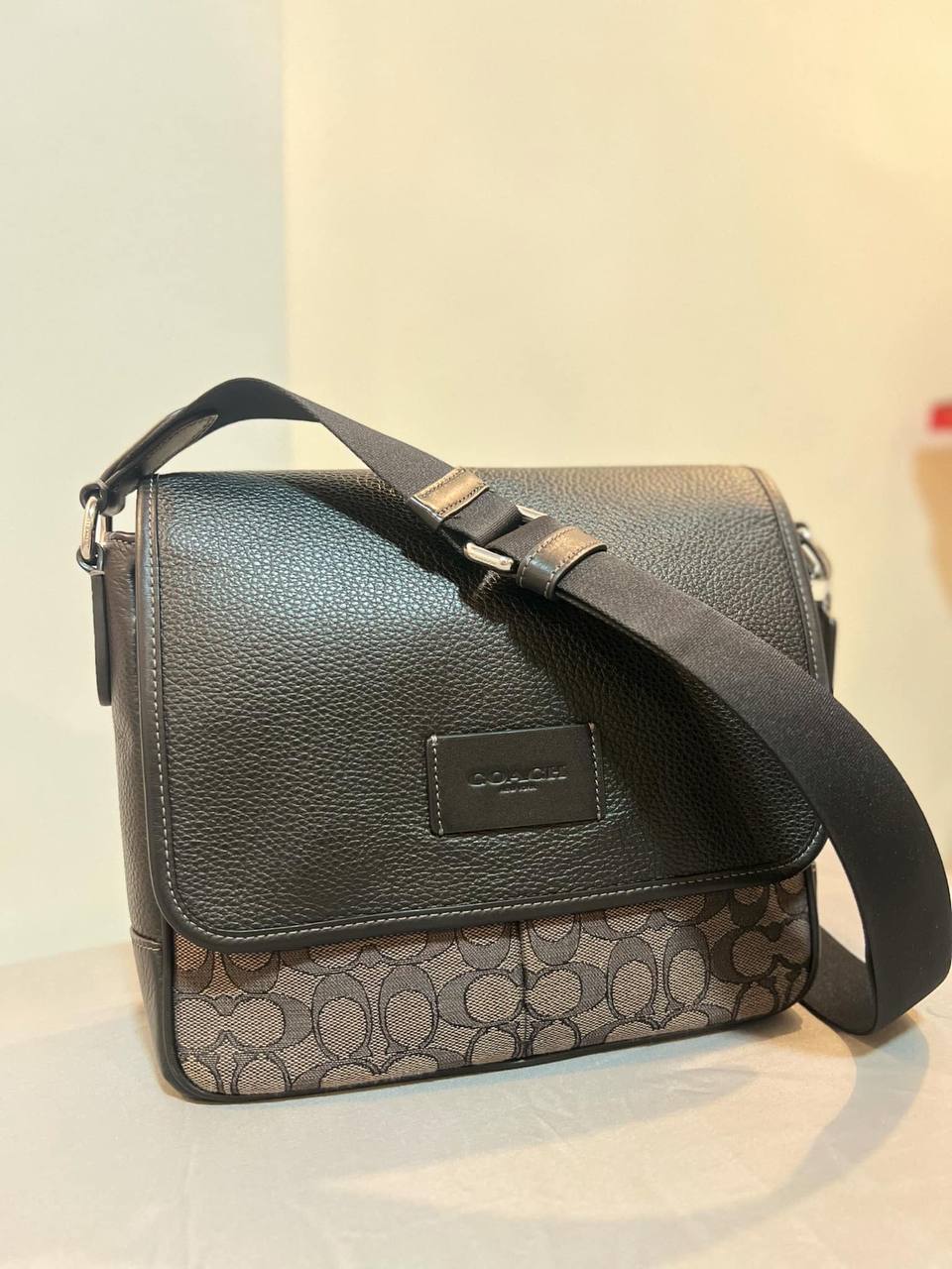 ORIG Preloved COACH Sprint Map Flap Men Bag 25 In Signature Jacquard Black
