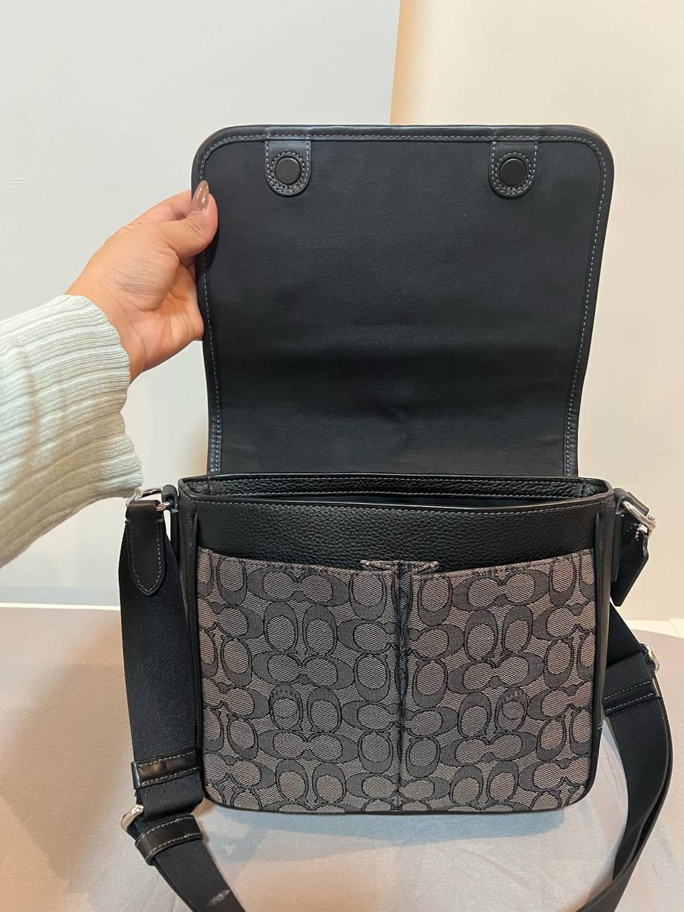 ORIG Preloved COACH Sprint Map Flap Men Bag 25 In Signature Jacquard Black