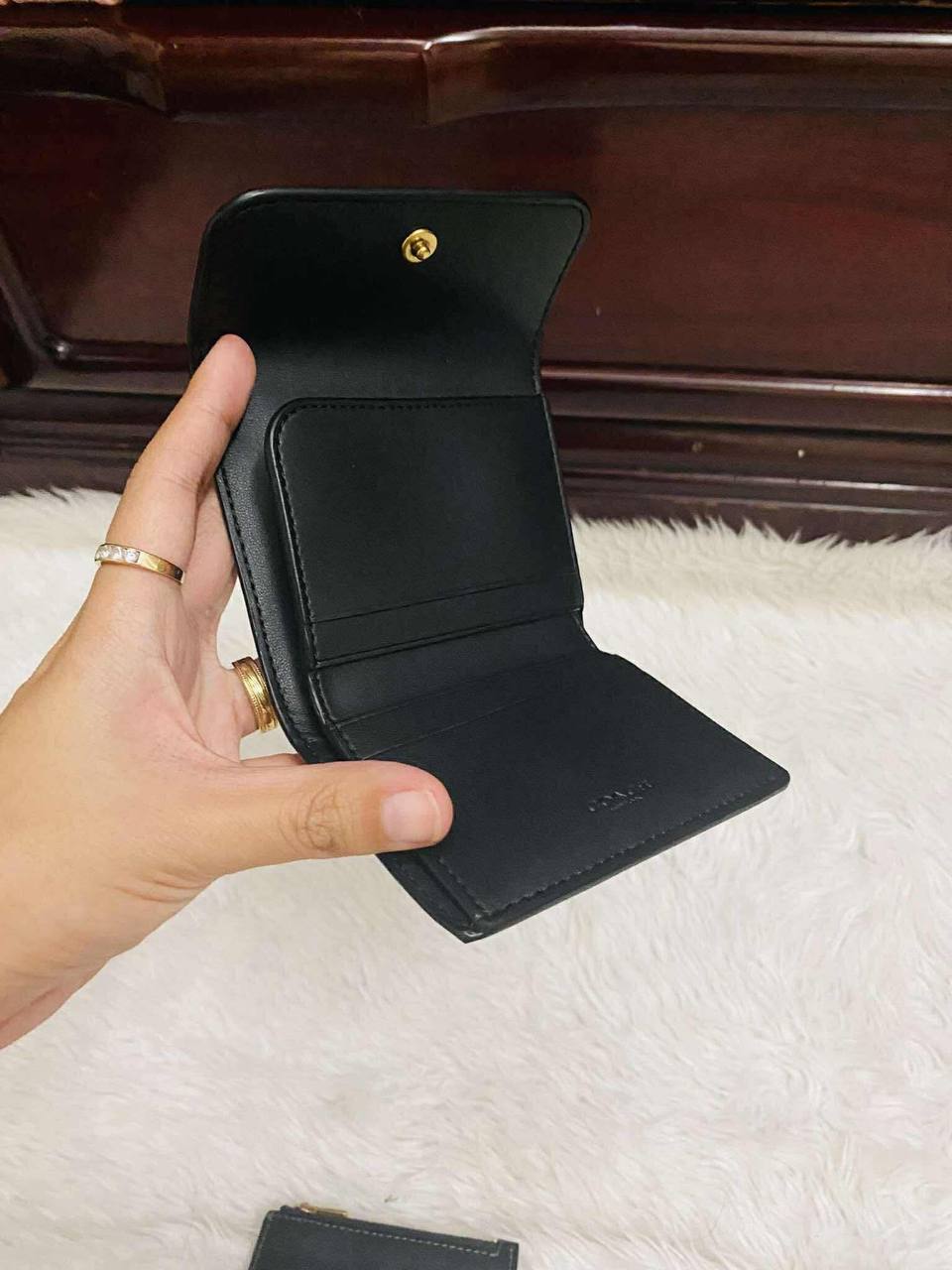 ORIG & IMPORTED Coach Essential Small Retail Card Holder Black Dual Wallet