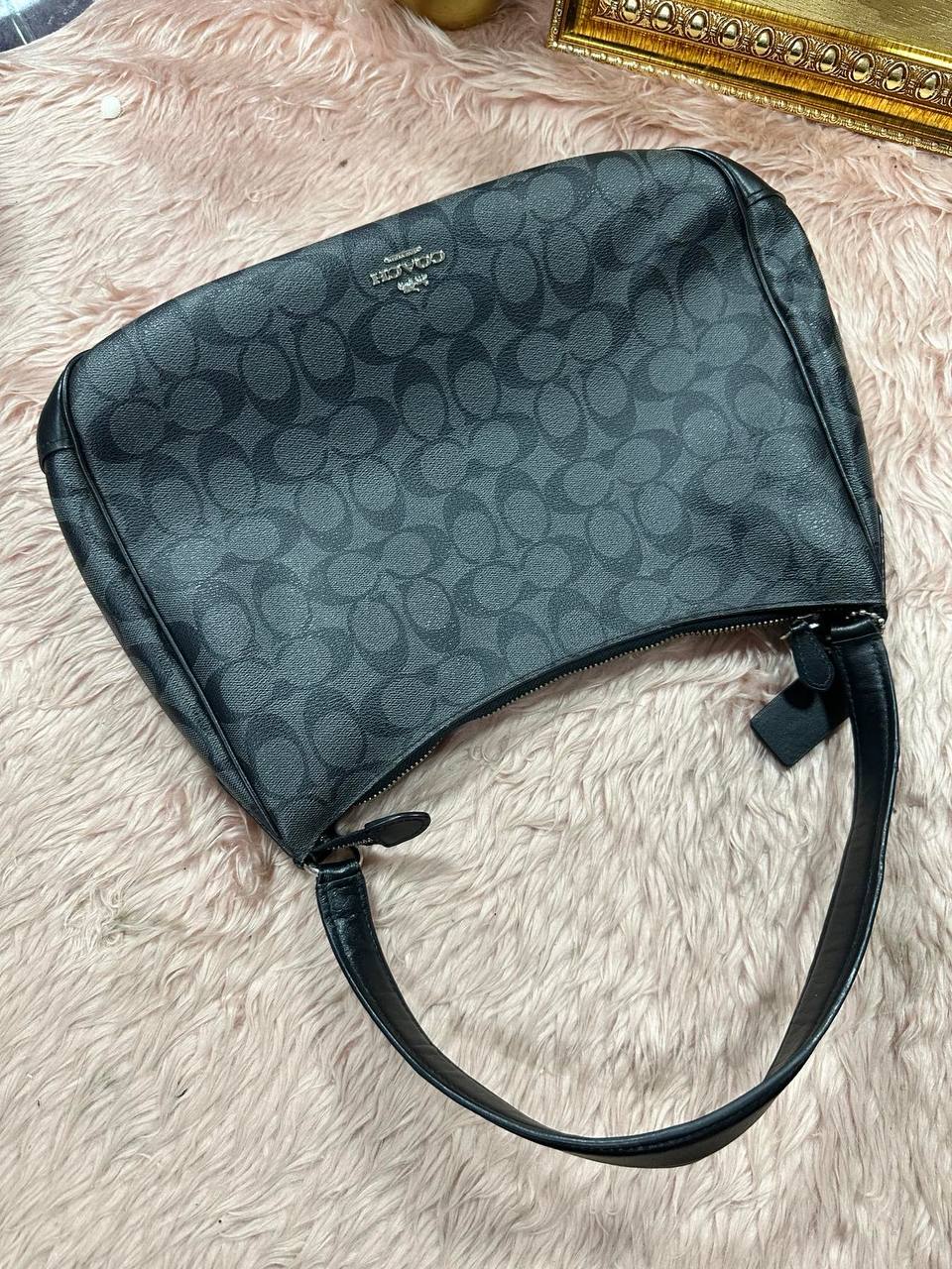 ORIG Preloved Coach Zip Hobo Shoulder Black Bag