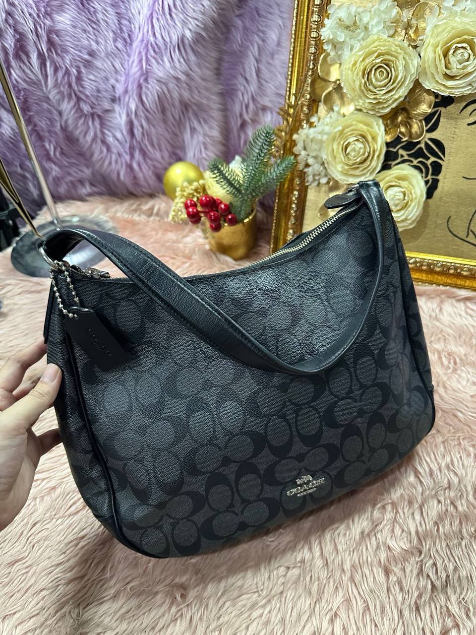 ORIG Preloved Coach Zip Hobo Shoulder Black Bag
