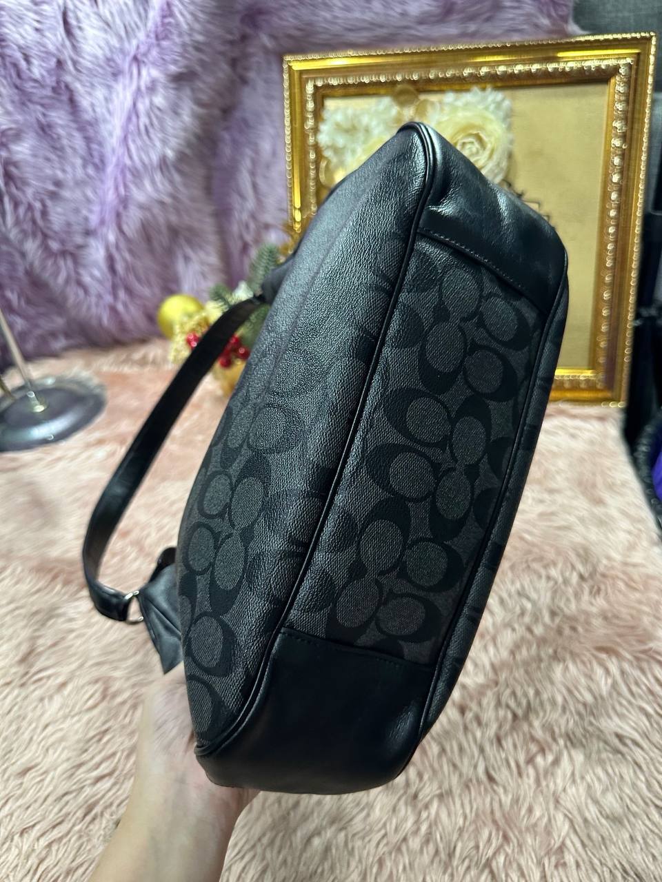 ORIG Preloved Coach Zip Hobo Shoulder Black Bag
