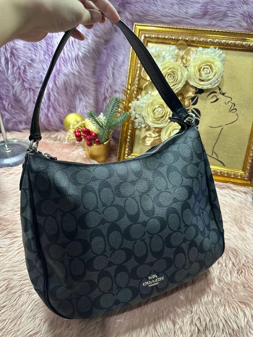 ORIG Preloved Coach Zip Hobo Shoulder Black Bag