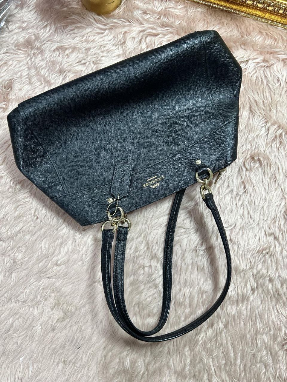 ORIG Preloved Coach Crossgrain Large Brooke Carryall Black Bag