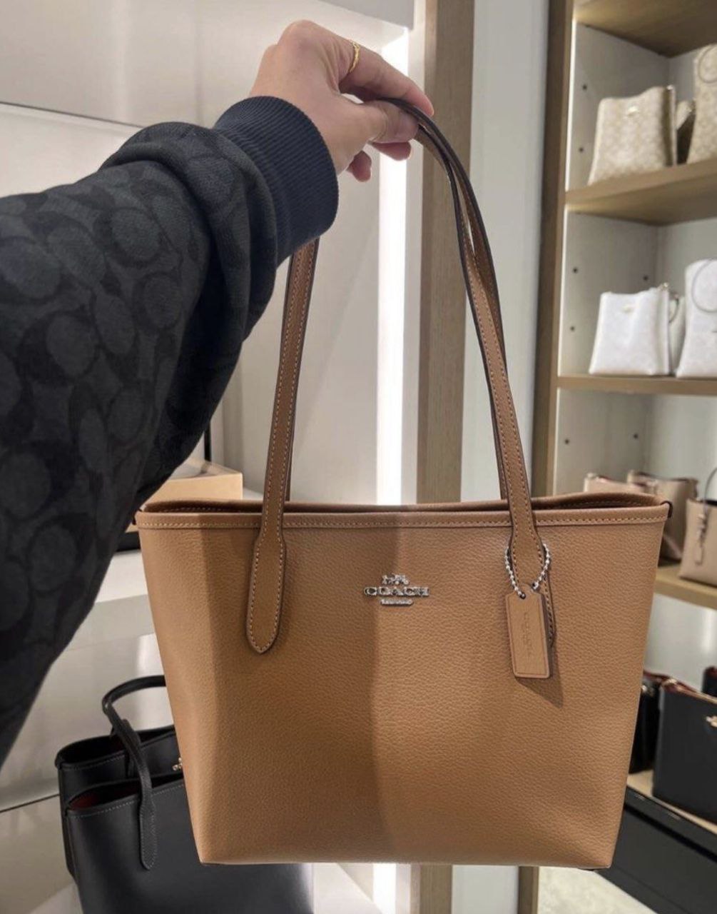 ORIG & IMPORTED COACH Small City Tote Bag Saddle Brown