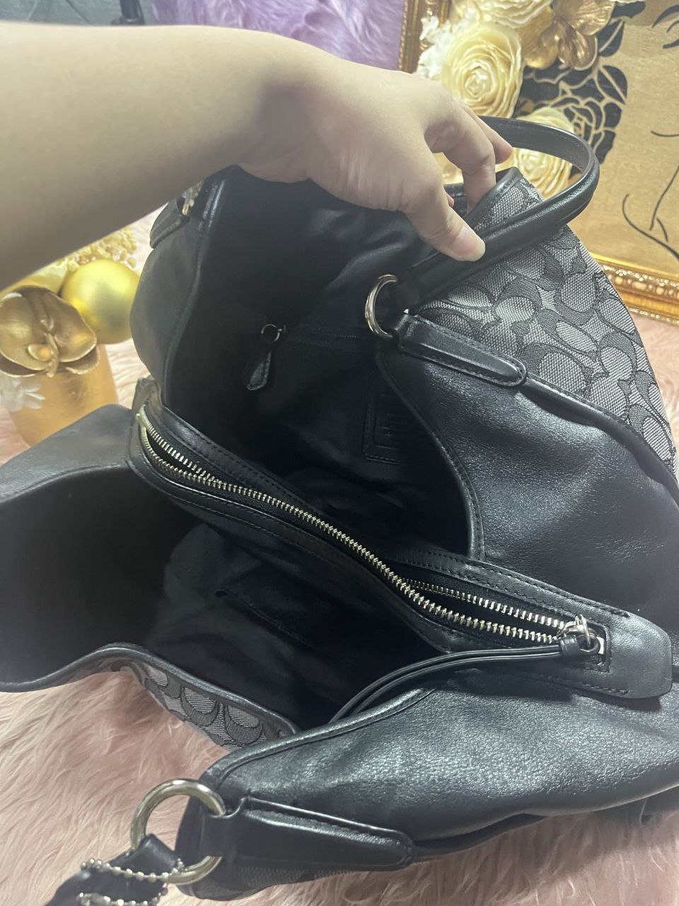 ORIG Preloved Coach Carlyle Shoulder Hobo Bag Black Jacquard