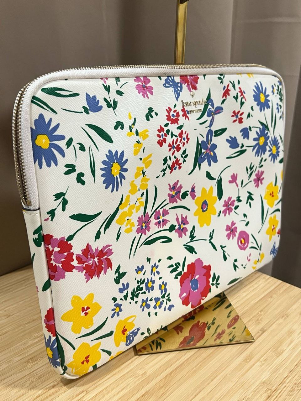 ORIG Preloved Kate Spade KS Garden Bouquet Laptop Sleeve White Floral