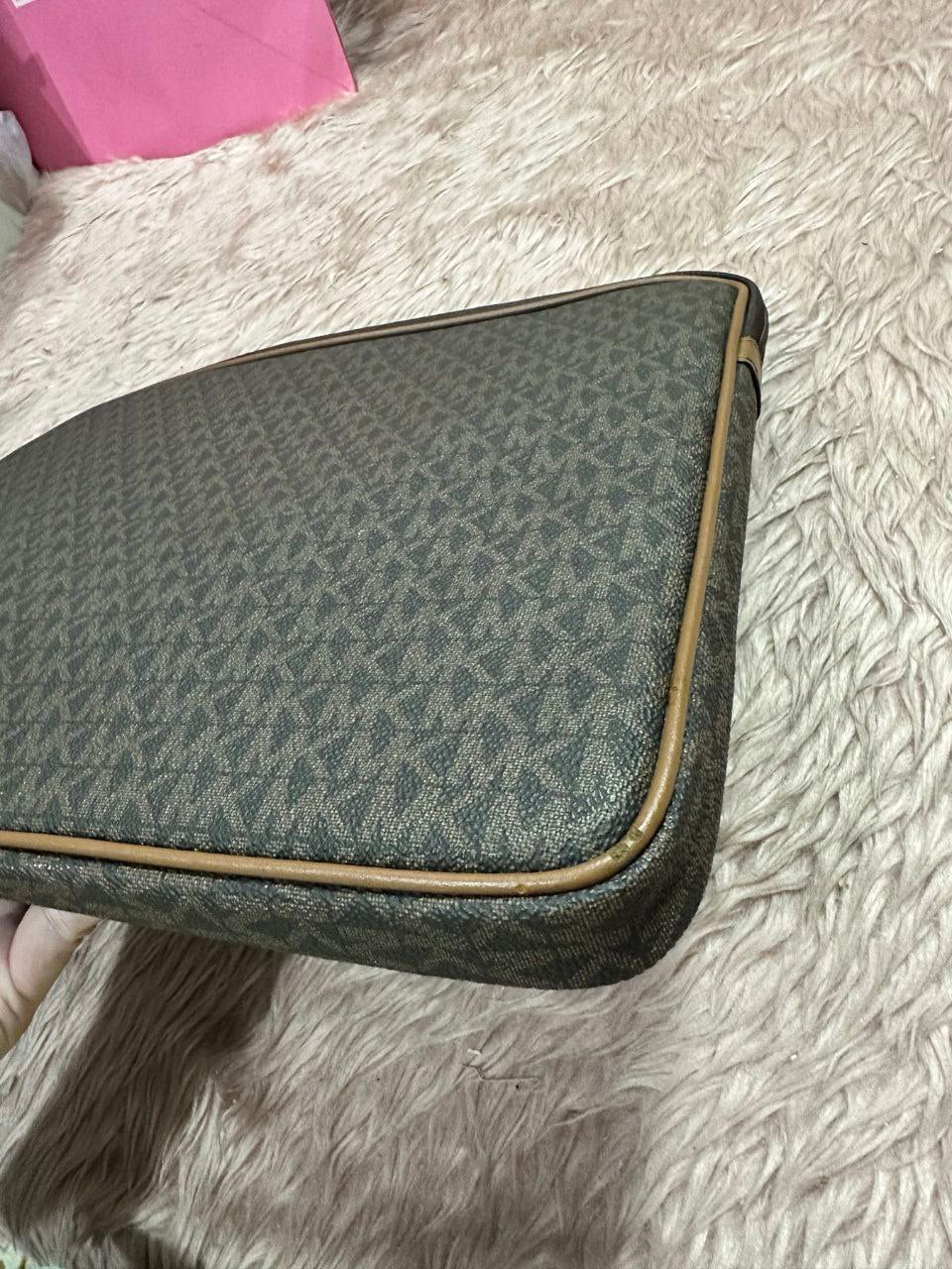 ORIG Preloved Michael Kors MK Laptop Padded Case Sleeve Brown