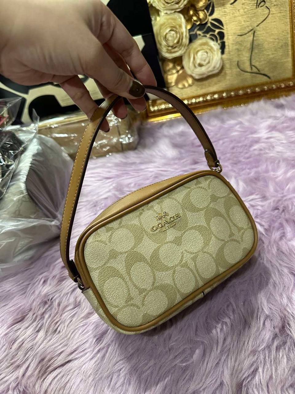 ORIG Preloved Coach Jamie Wristlet In Khaki Saddle Brown Small Bag