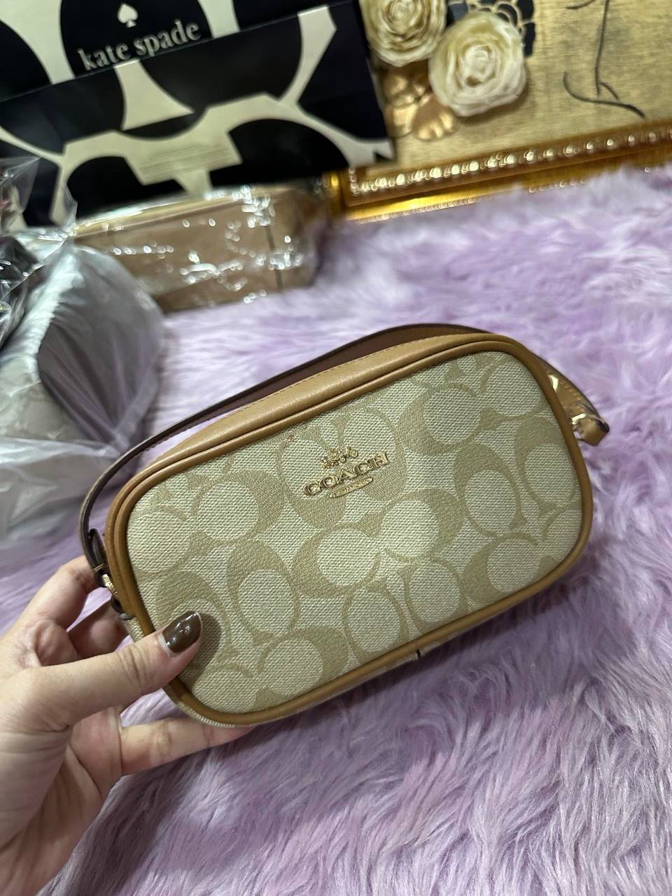 ORIG Preloved Coach Jamie Wristlet In Khaki Saddle Brown Small Bag
