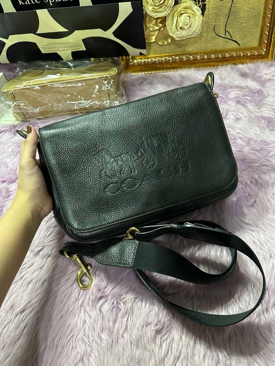 ORIG Preloved Coach Jes Messenger Medium Black Bag