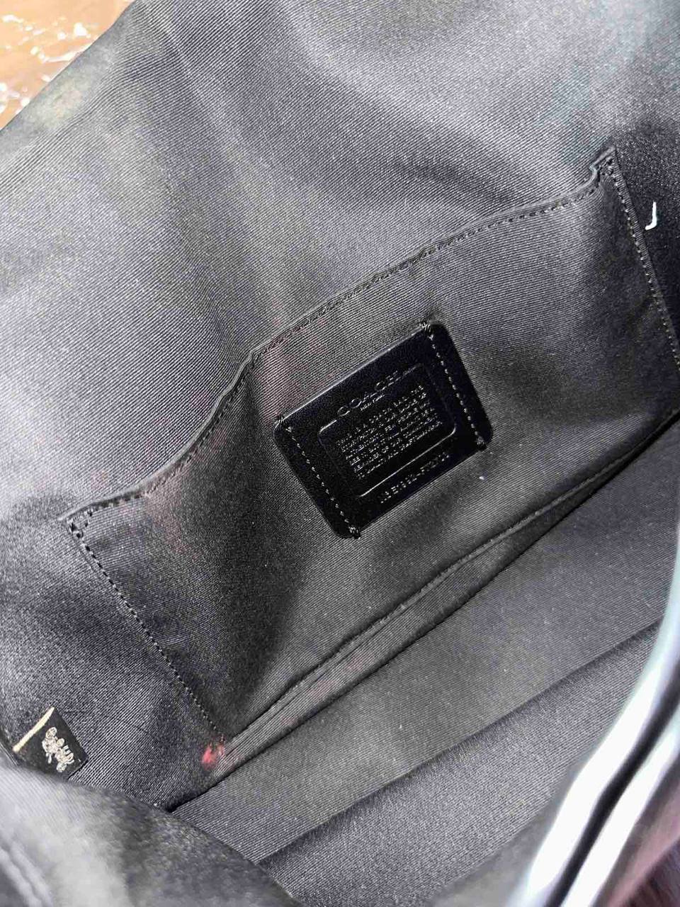 ORIG Preloved Coach Jes Messenger Medium Black Bag