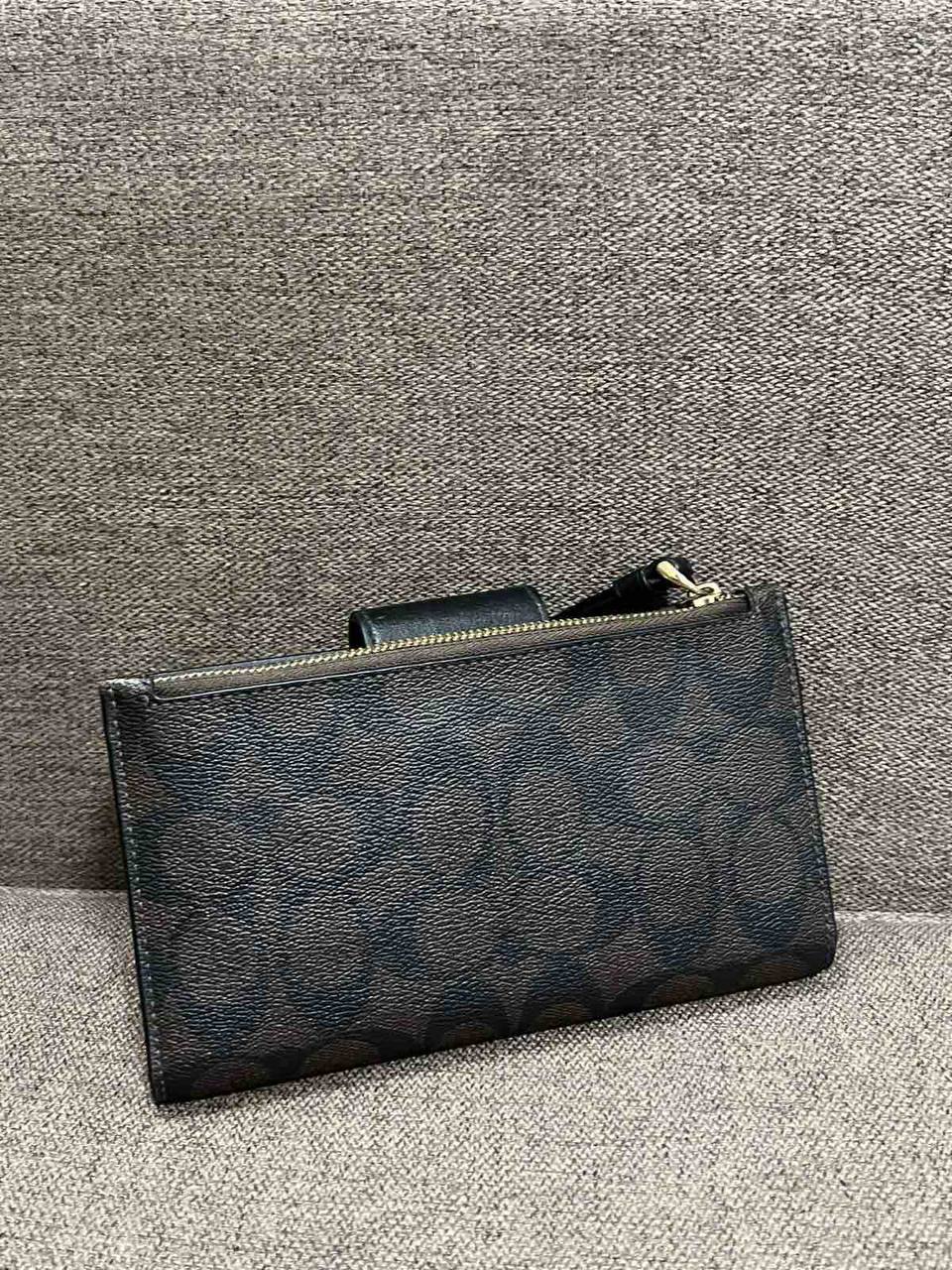 ORIG Preloved Coach Phone Long Wallet In Signature Canvas Brown