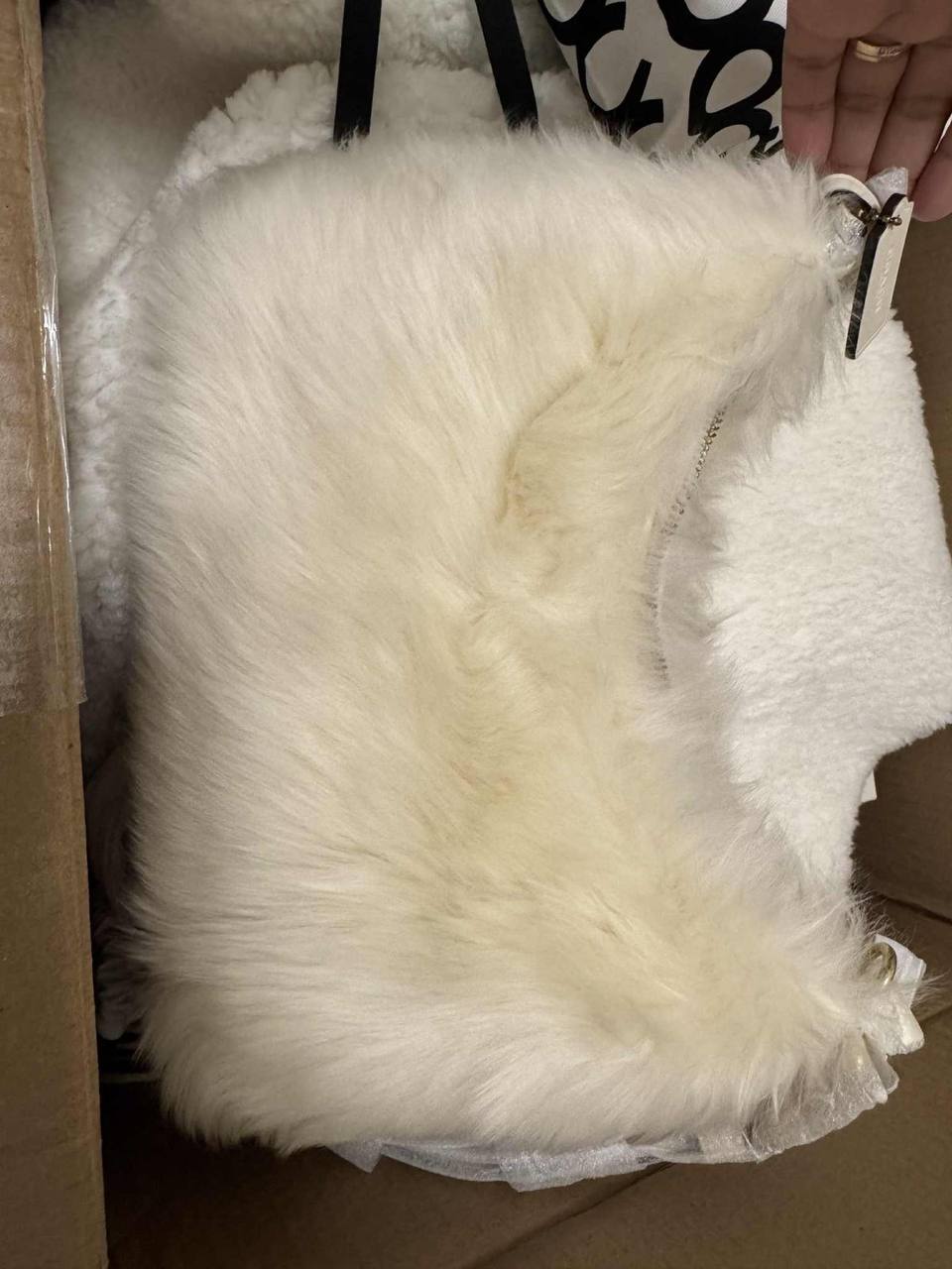 ORIG & IMPORTED Coach RARE RETAIL juliet medium shoulder shearling fur white bag