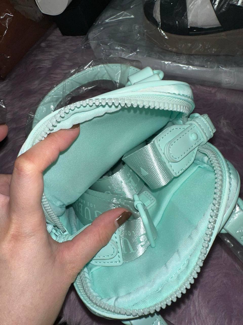 ORIG & IMPORTED Guess Sprint Mint Green Crossbody Bag