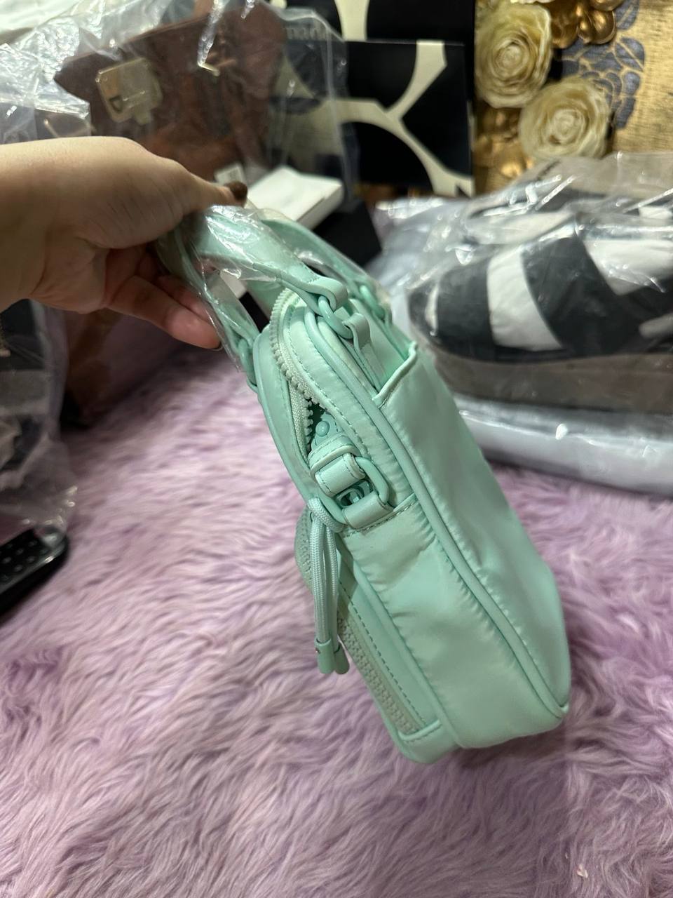 ORIG & IMPORTED Guess Sprint Mint Green Crossbody Bag