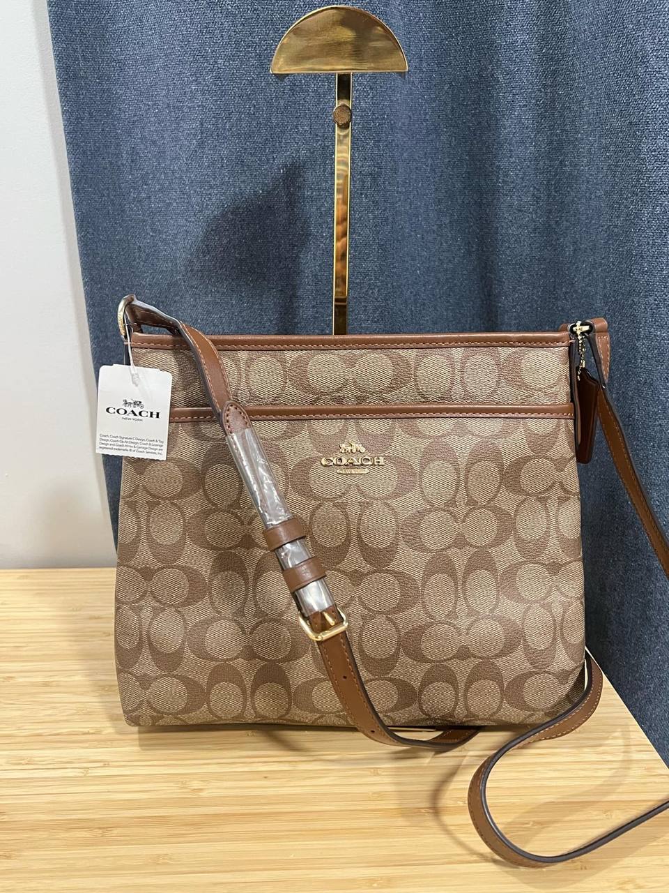 ORIG & IMPORTED COACH File Crossbody In Signature Canvas Brown Khaki Bag