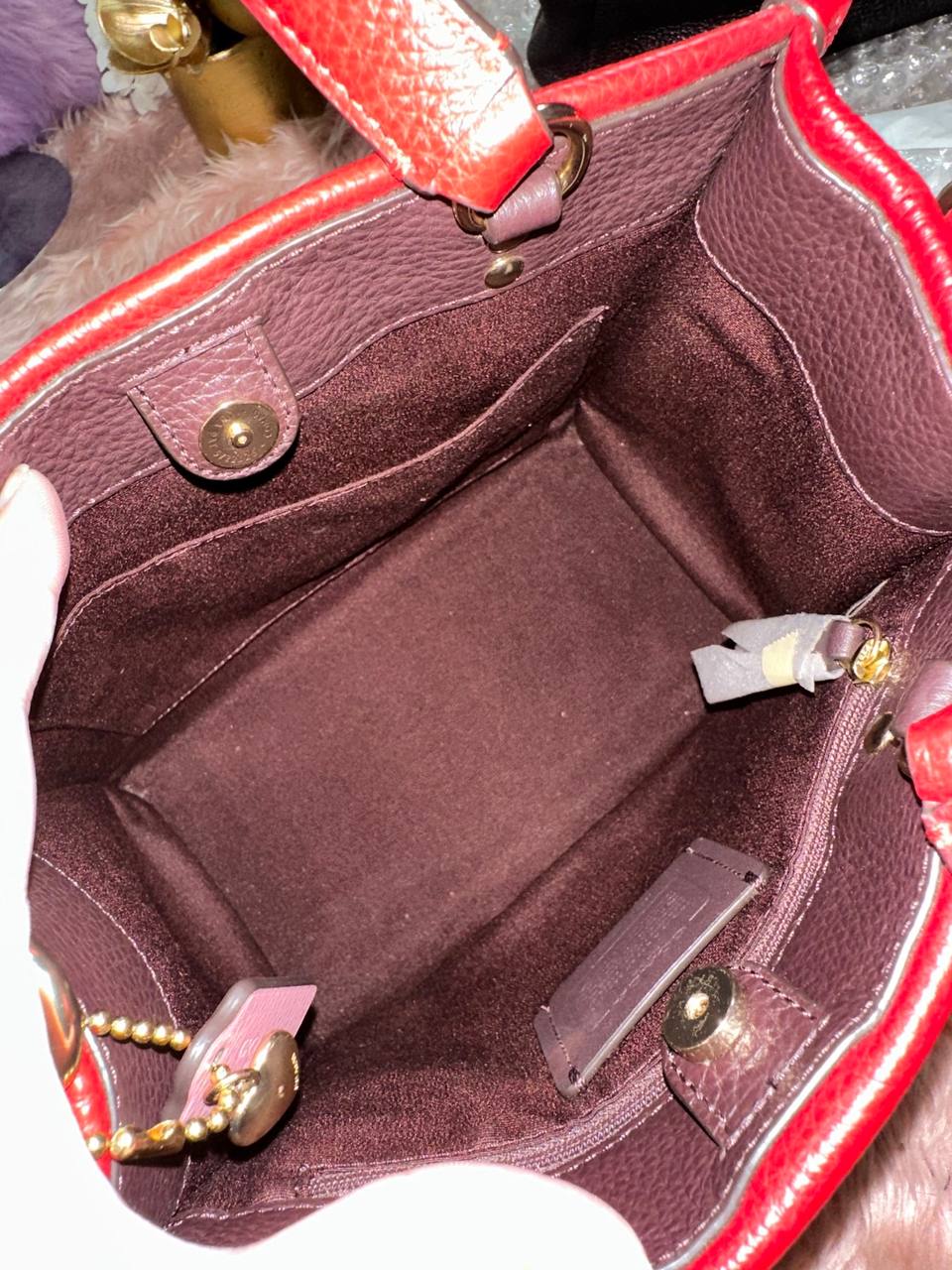 ORIG & IMPORTED COACH Dempsey Tote Bag 22 With Heart Charm Red Bag