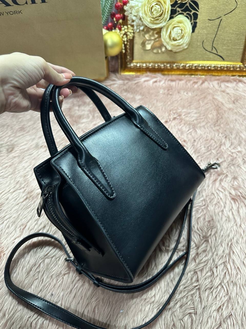 ORIG Preloved COACH Andrea Carryall Black Bag