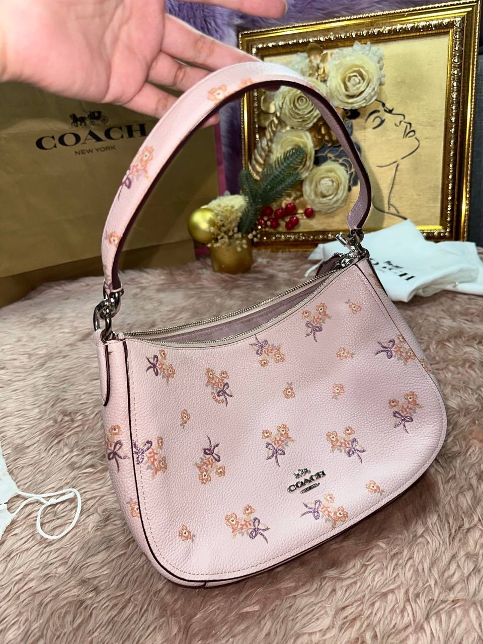 ORIG Preloved COACH Retail Chelsea Crossbody Bag with Floral Bow Print