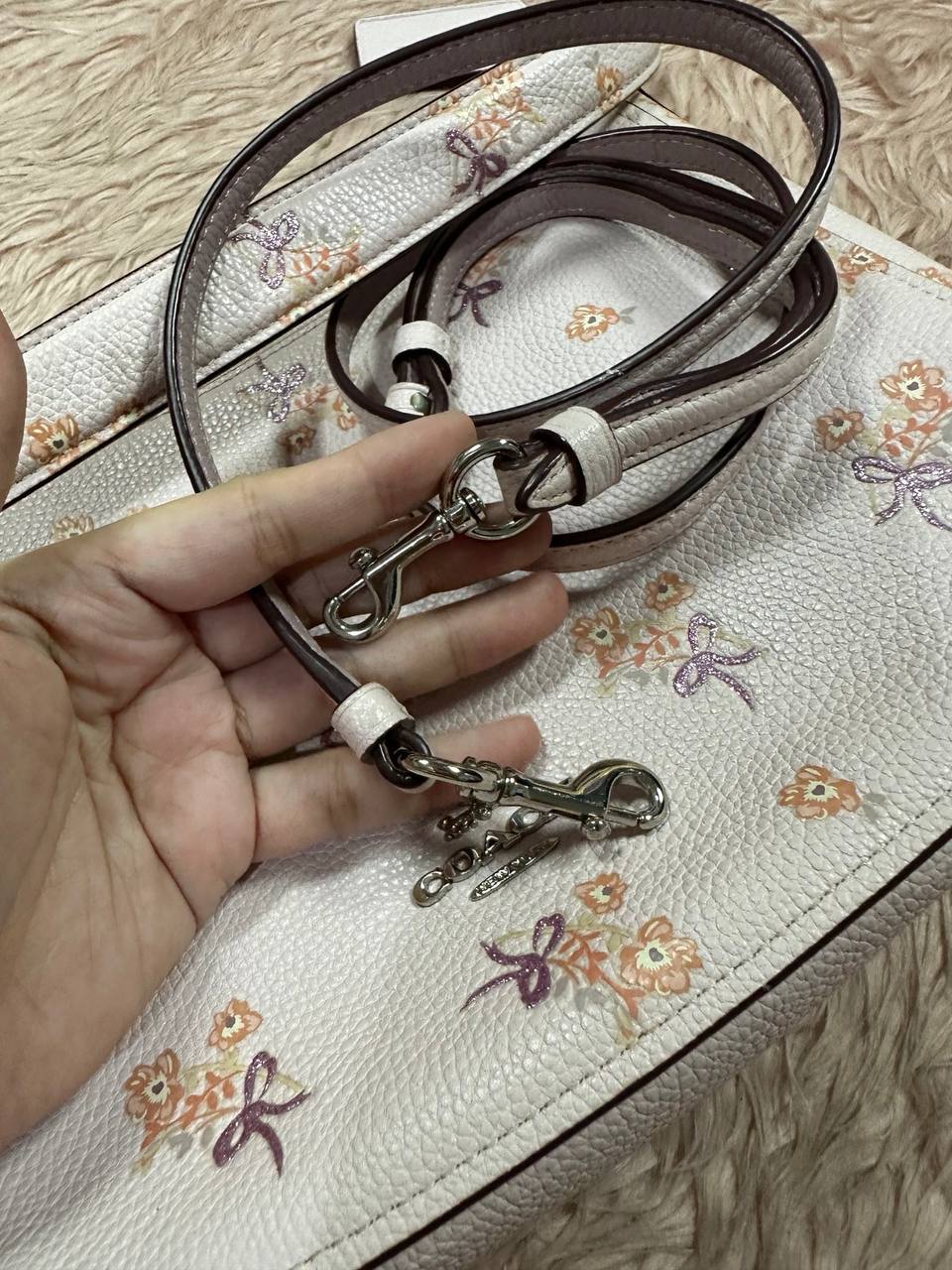 ORIG Preloved COACH Retail Chelsea Crossbody Bag with Floral Bow Print