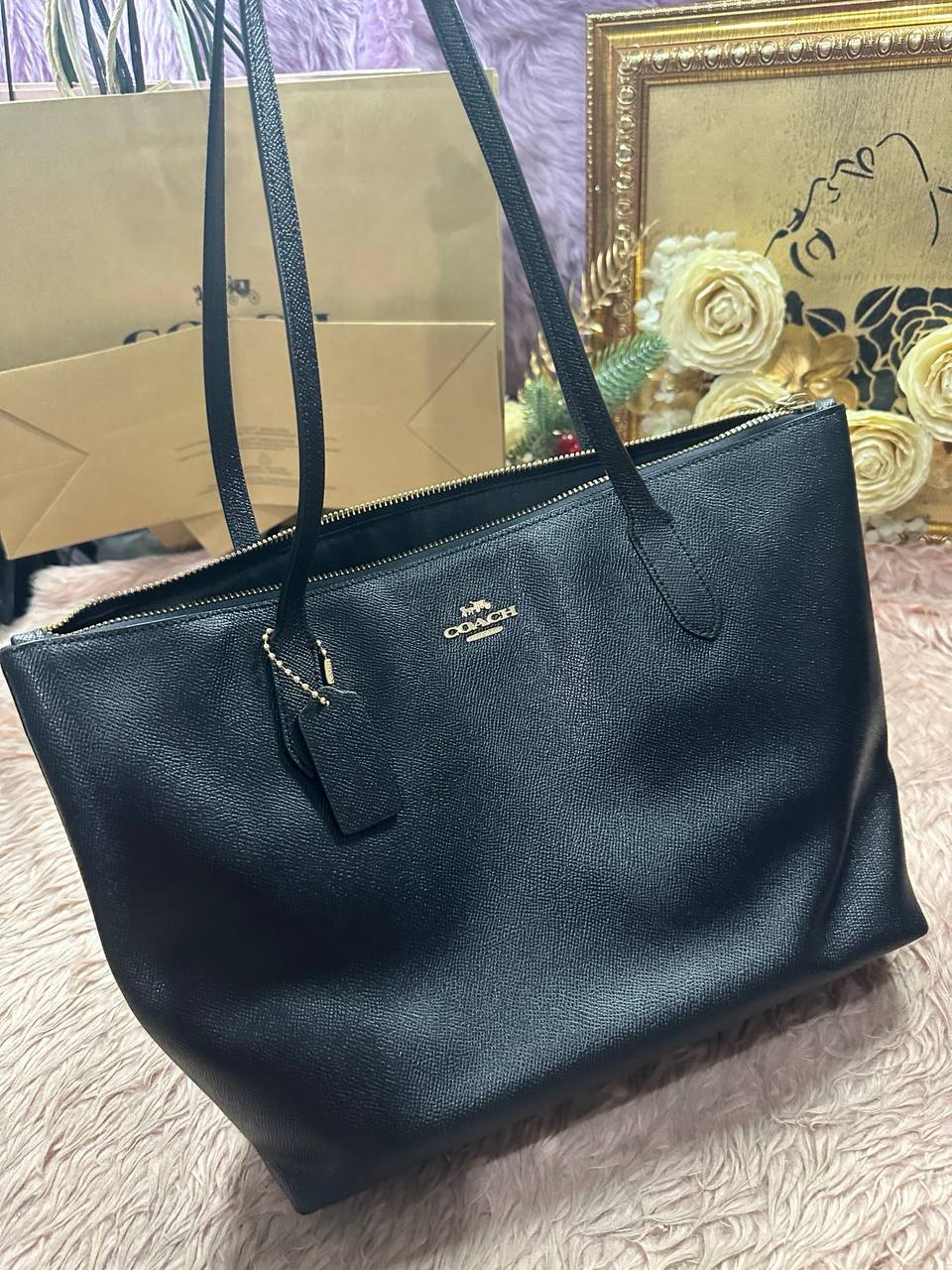ORIG Preloved Coach Crossgrain Leather Zip Top Tote Shoulder Bag Black