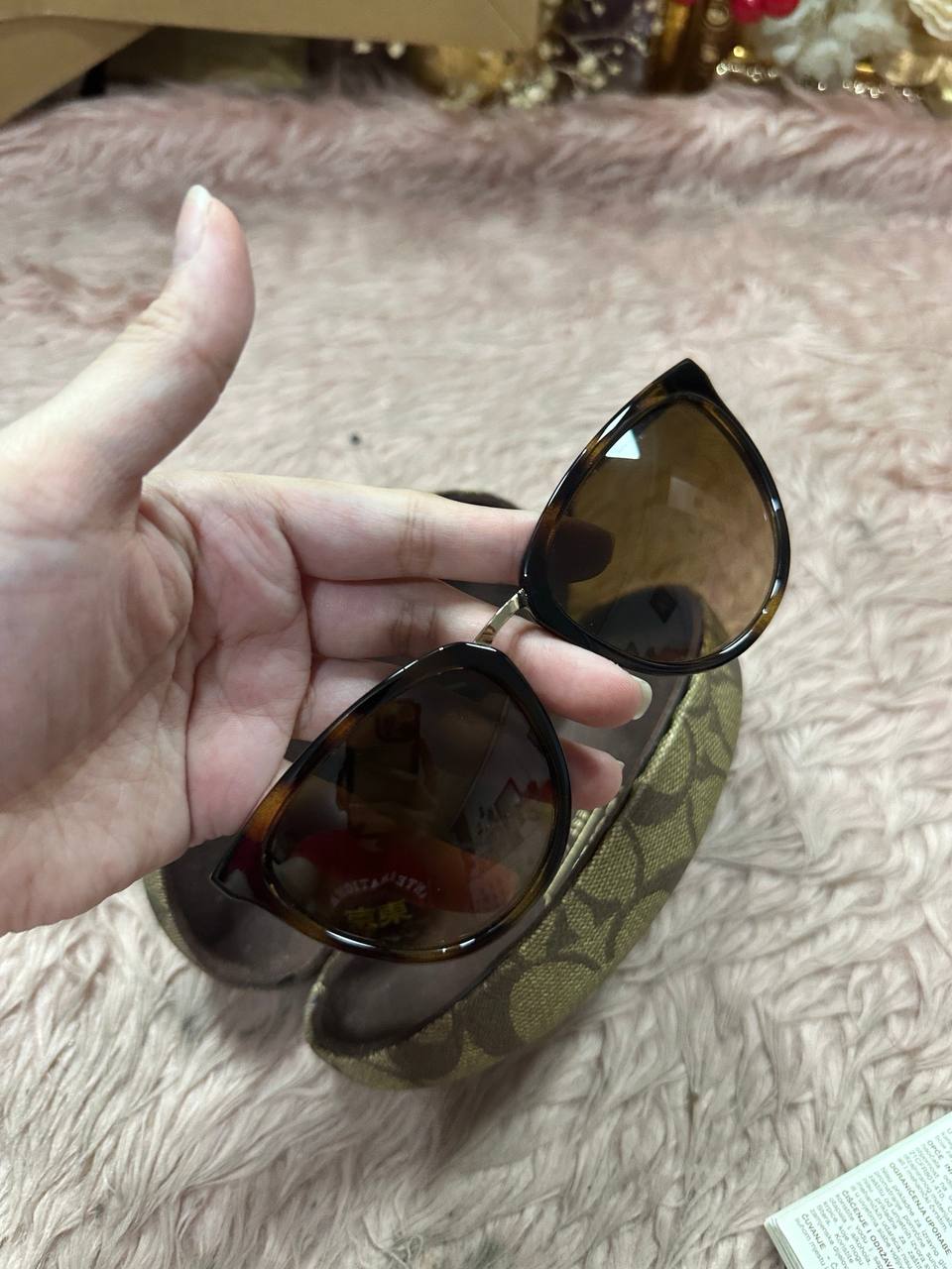 ORIG Preloved Coach Wellington Sunglasses HC8221-512013 Cat Eye