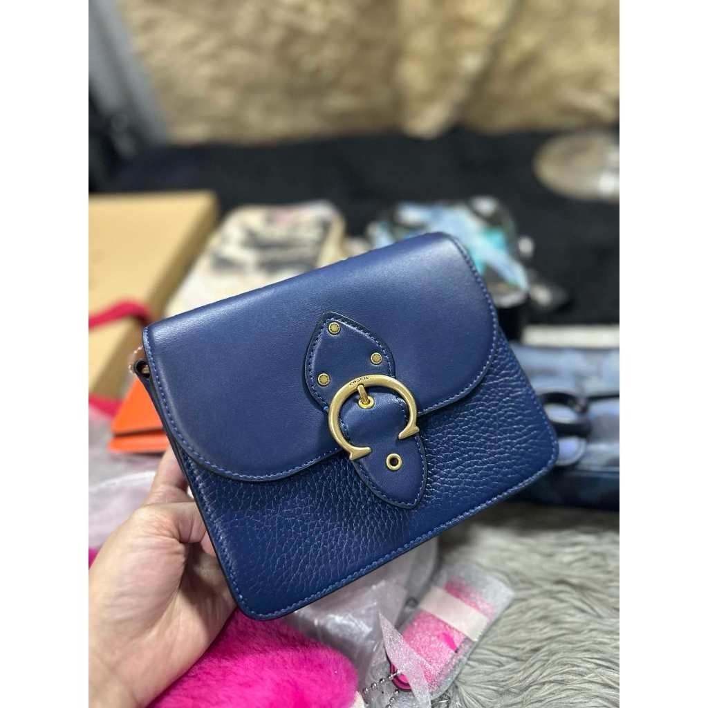 ORIG & IMPORTED CCH Retail Beat 18 Shoulder Bag Chain Blue