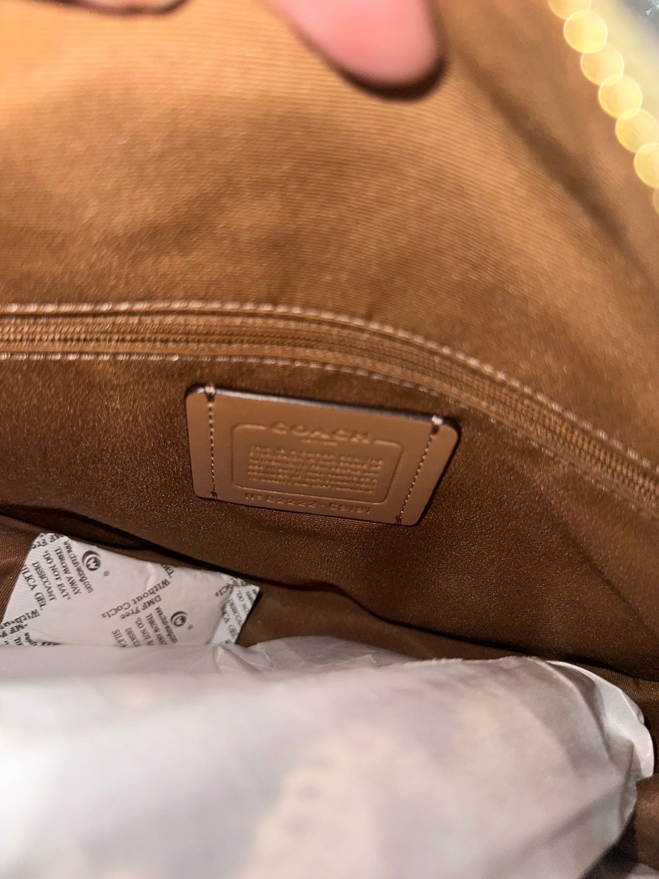 AUTHENTIC/ORIGINAL COACH Jules Hobo Bag In Signature Canvas Light Khaki