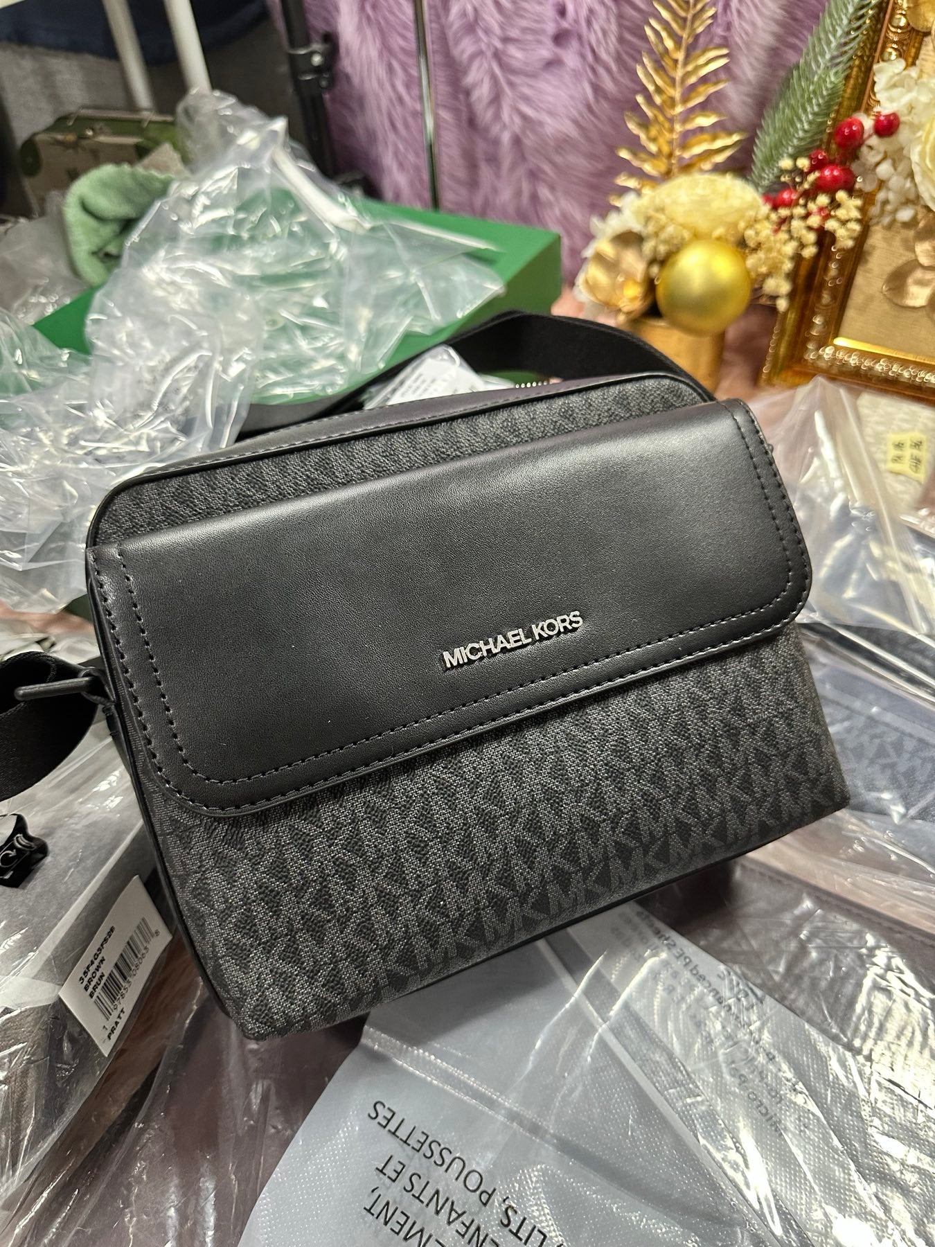 ORIG & IMPORTED MK Cooper Medium Signature Logo Flap Camera Men's Bag Black