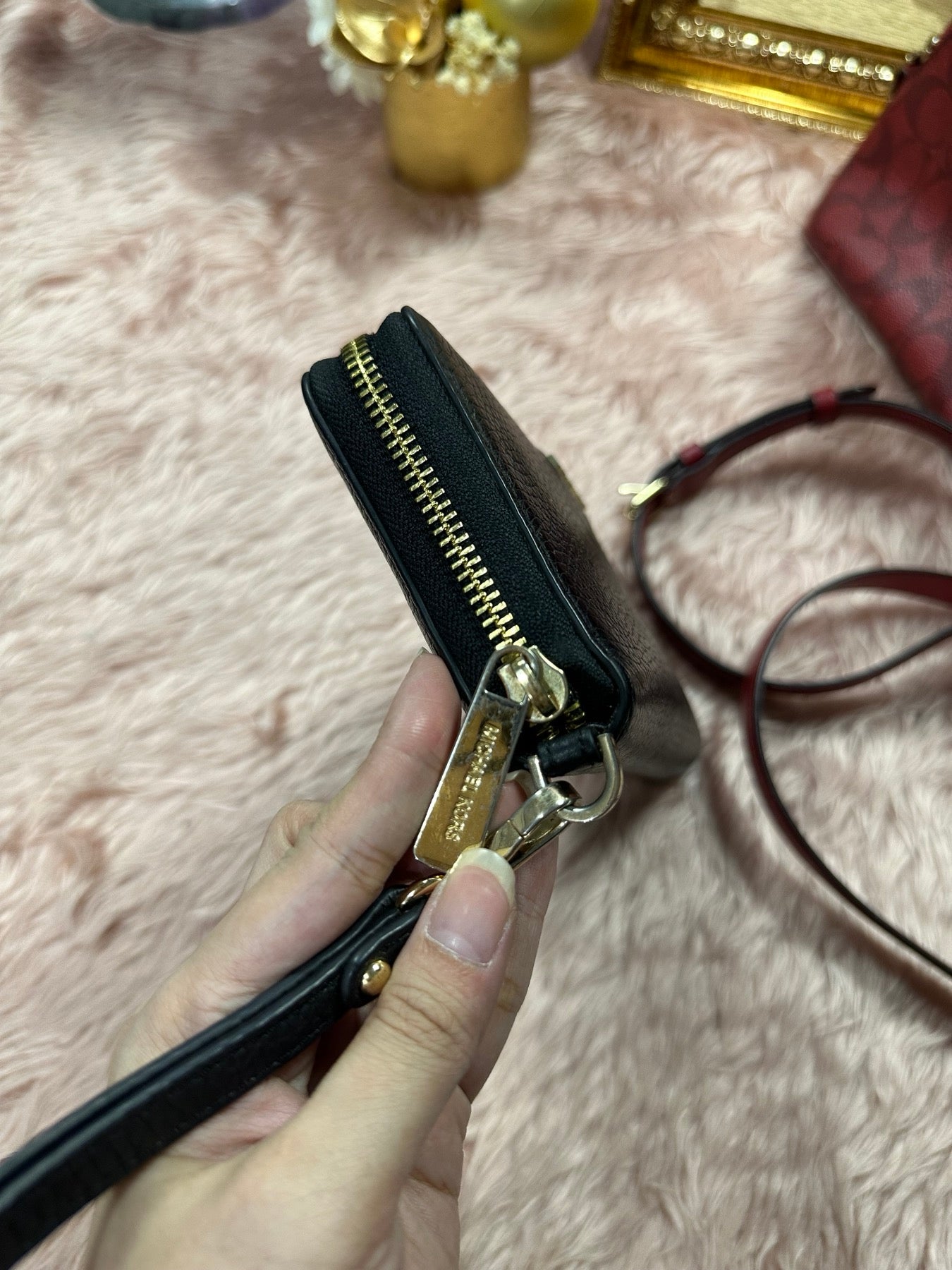 ORIG Preloved MK Leather Continental Long Wallet Wristlet
