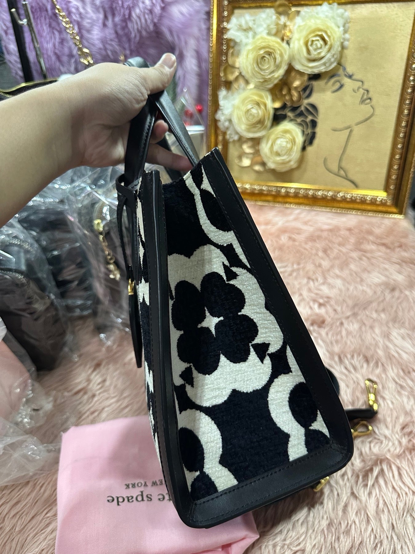 ORIG Preloved KS Retail Spade Flower Monogram Manhattan Chenille Small Tote Black Bag