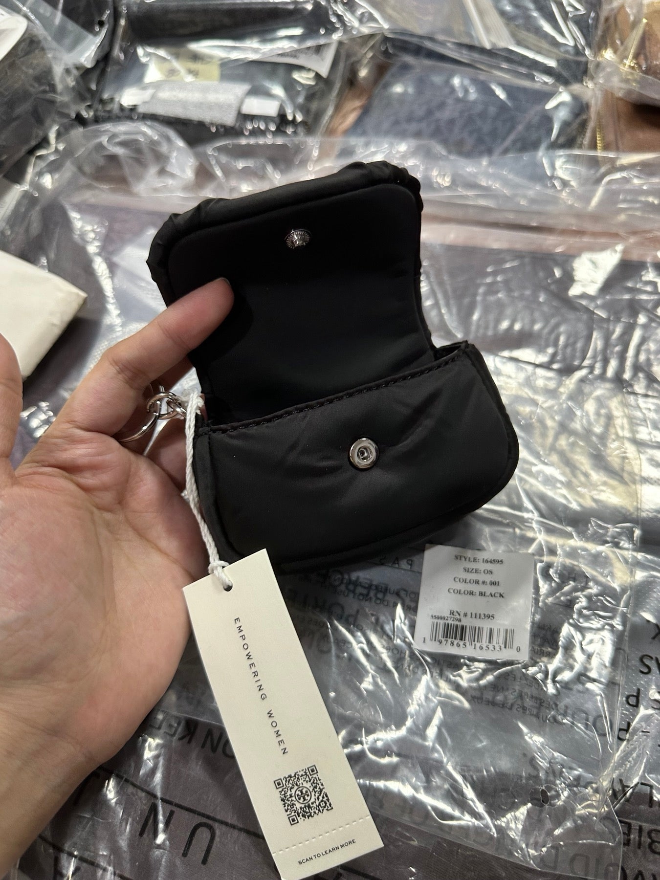 ORIG &IMPORTED Tory Burch Britten Nylon Puffy Card Case Mini Wallet Keychain Charm Black