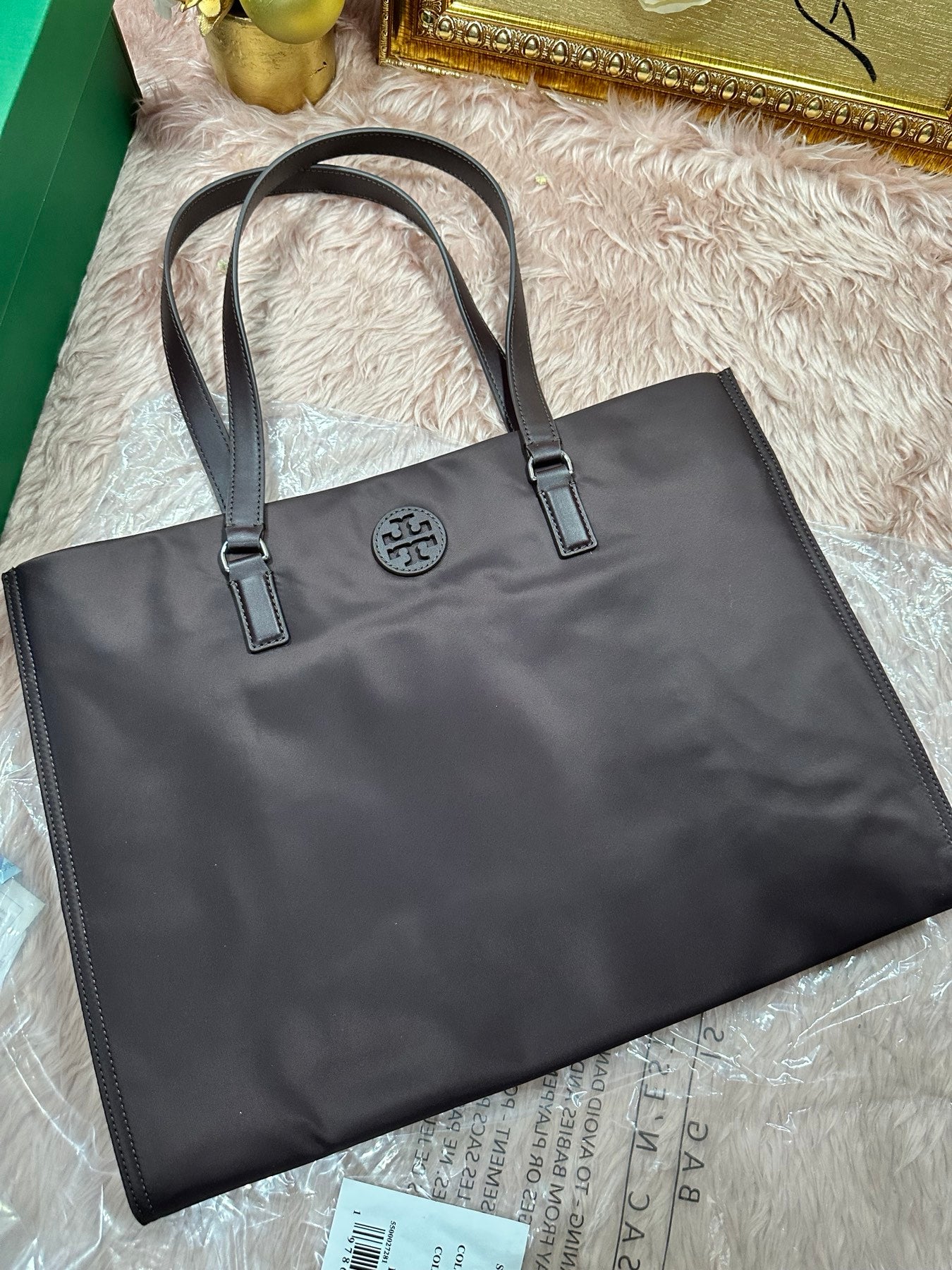 ORIG & IMPORTED Tory Burch Ella Large Nylon Tote Bag Maroon Tempranillo