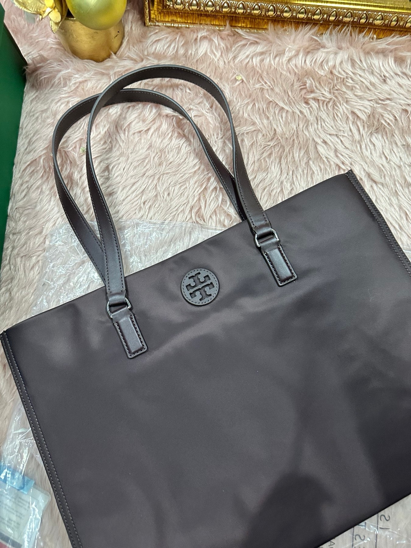 ORIG & IMPORTED Tory Burch Ella Large Nylon Tote Bag Maroon Tempranillo