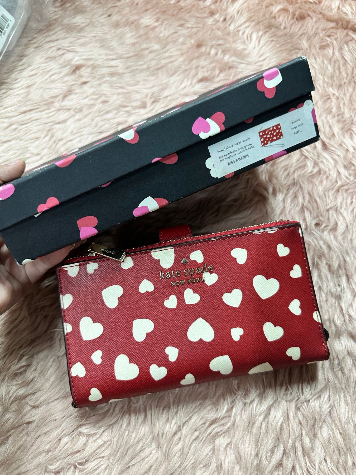 AUTHENTIC/ORIGINAL Preloved KS Staci Heart Pop Printed Boxed Phone Wristlet Red Long Wallet