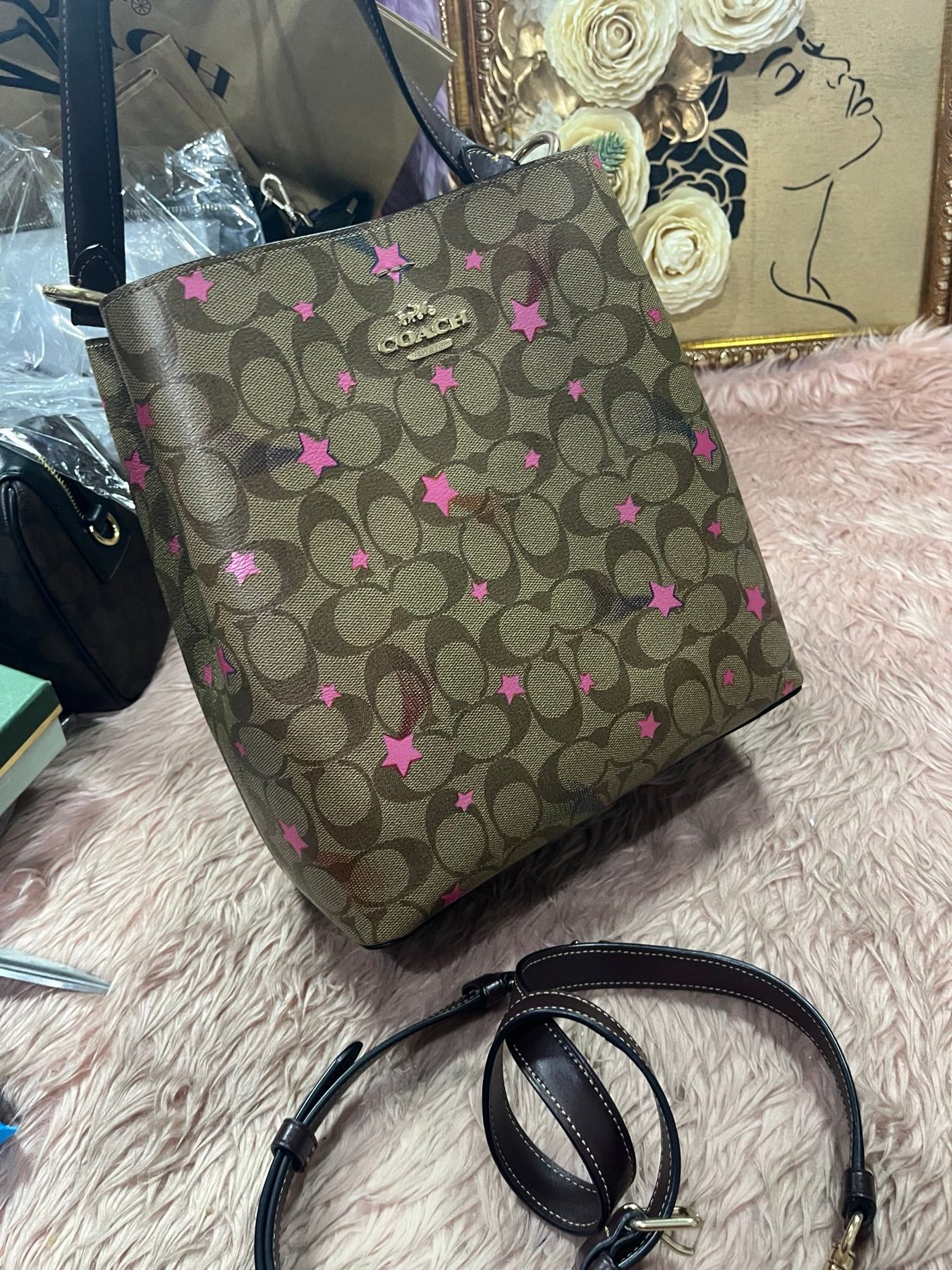ORIG Preloved COACH Town Bucket Bag In Signature Canvas With Star Print Brown Bag