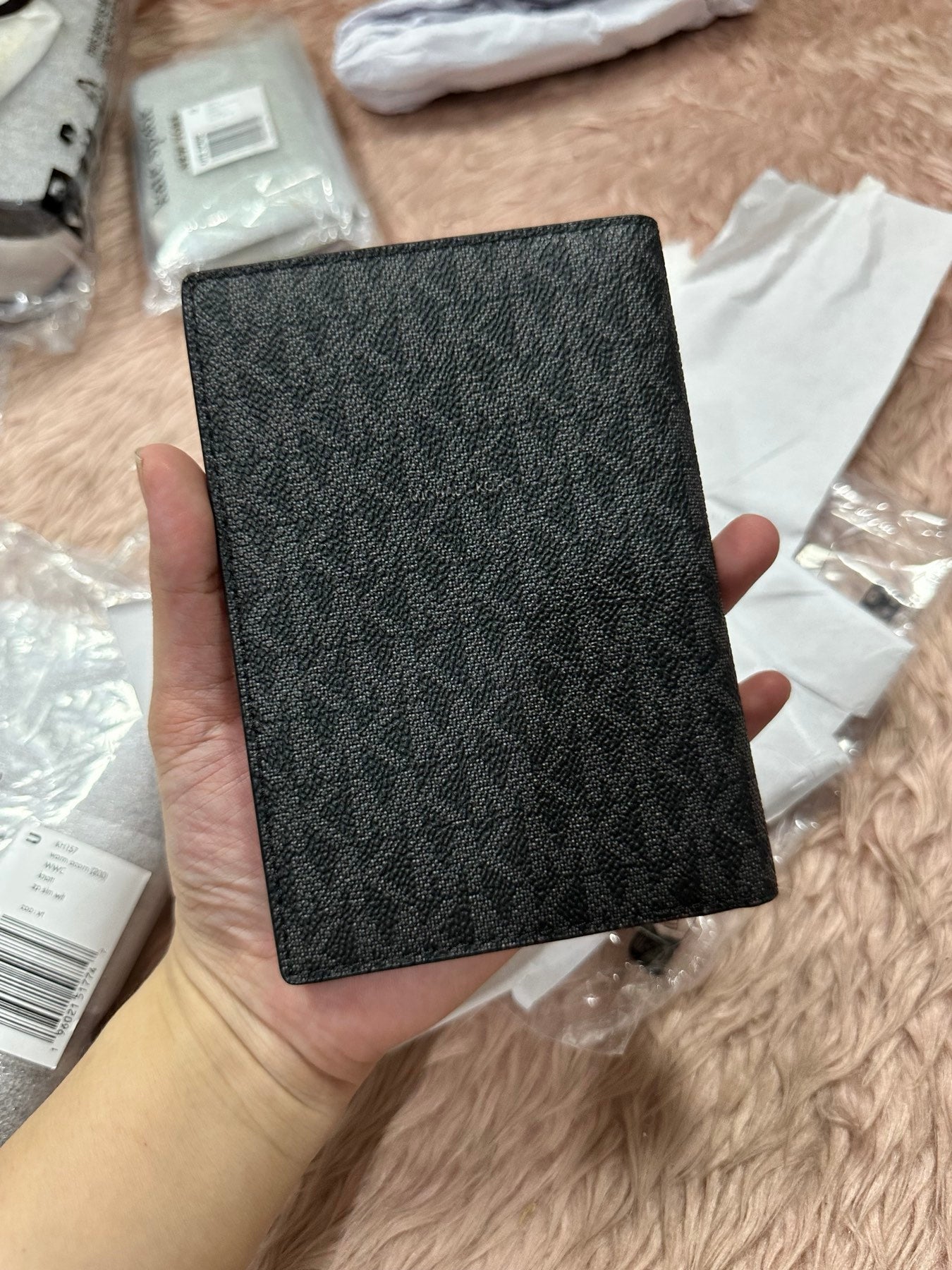 ORIG & IMPORTED MICHAEL KORS MK Logo Passport Wallet Black