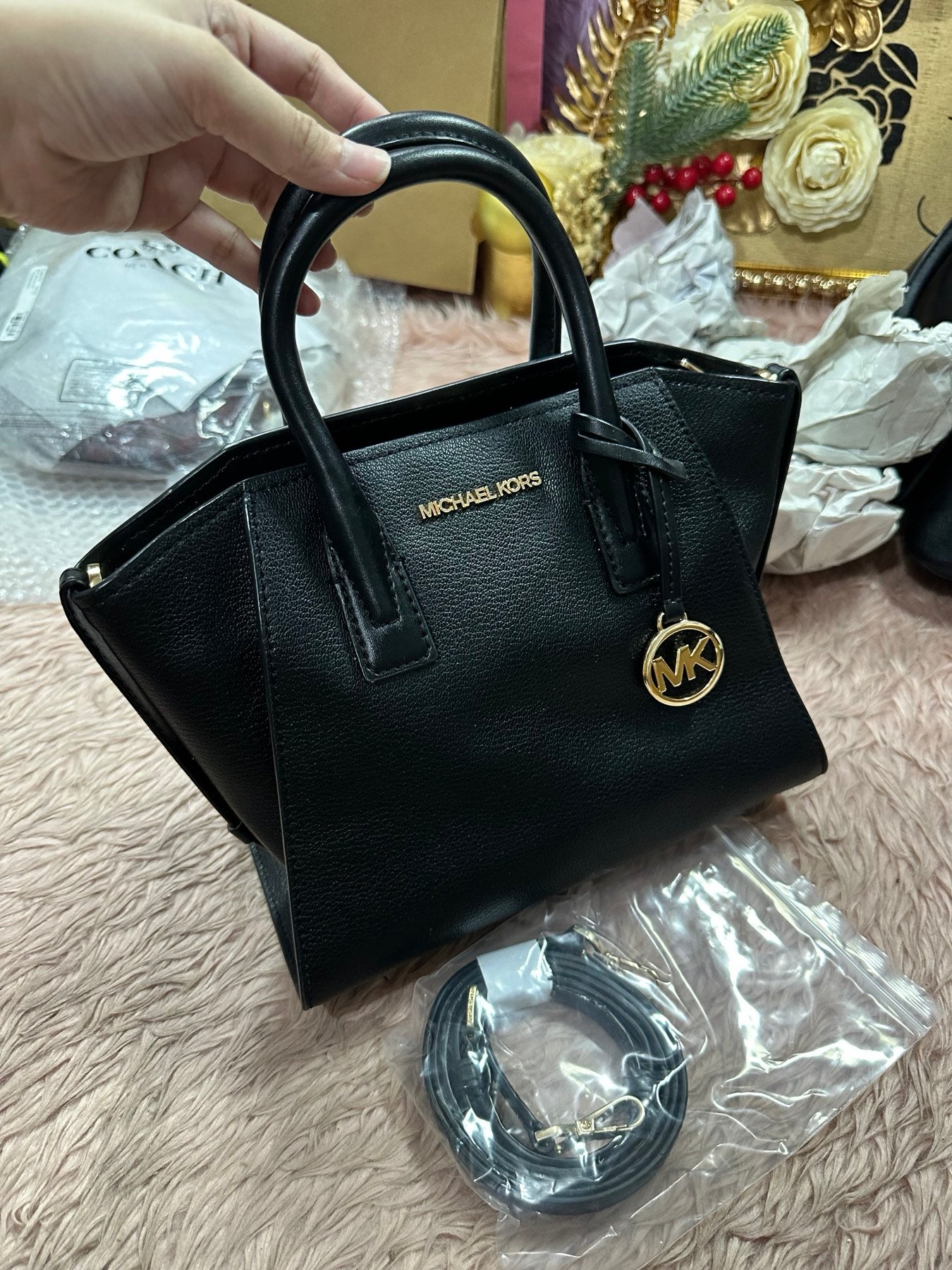 ORIG Preloved MICHAEL KORS MK Avril Small Satchel Black Bag