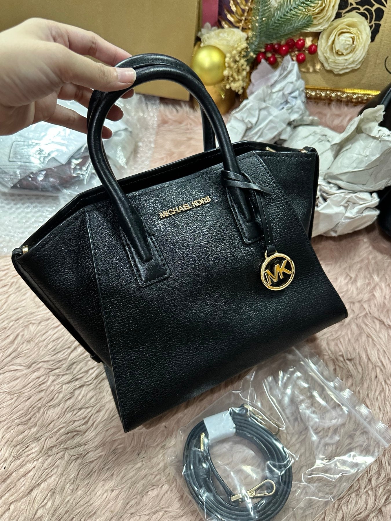 ORIG Preloved MICHAEL KORS MK Avril Small Satchel Black Bag