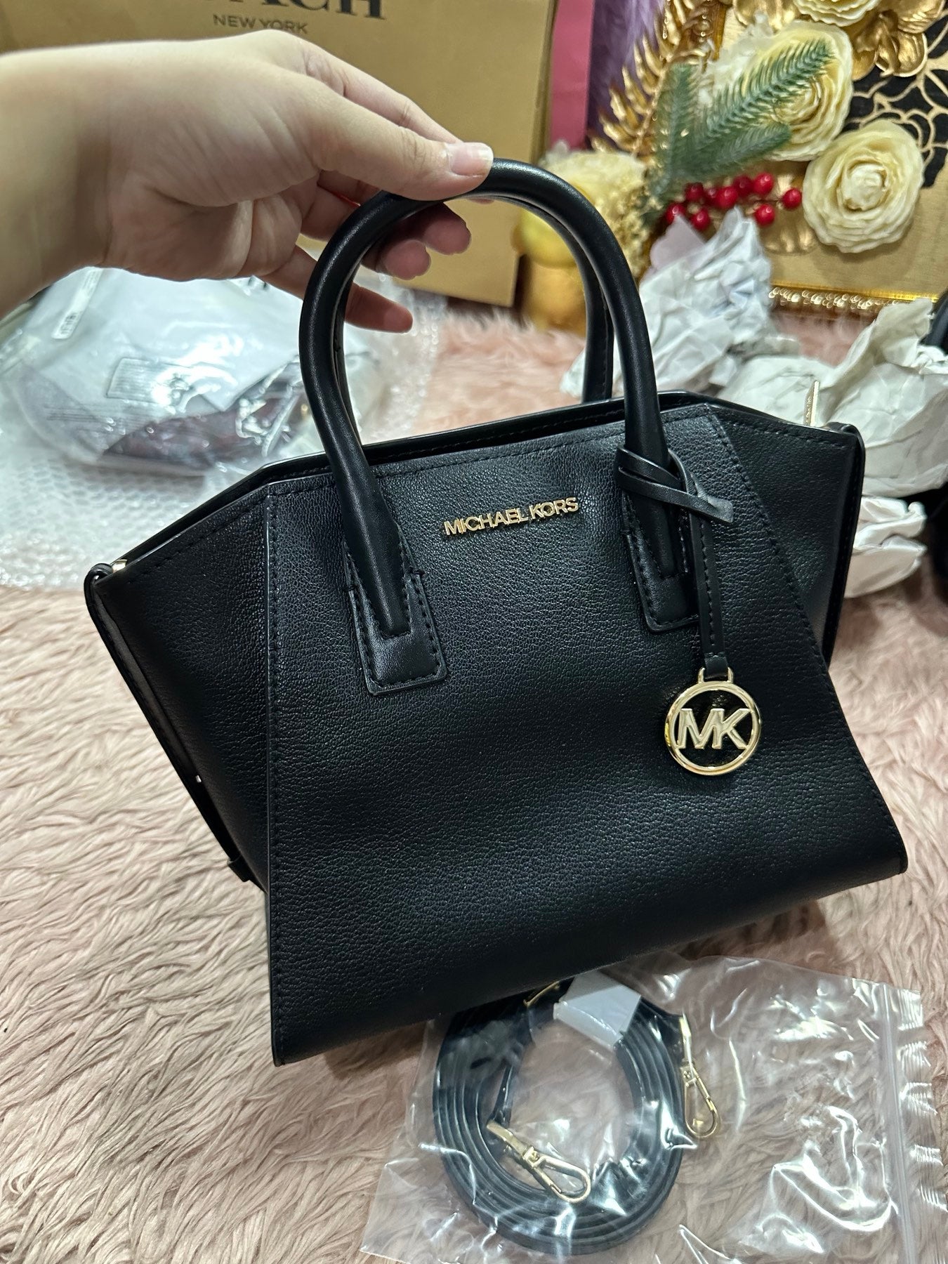 ORIG Preloved MICHAEL KORS MK Avril Small Satchel Black Bag