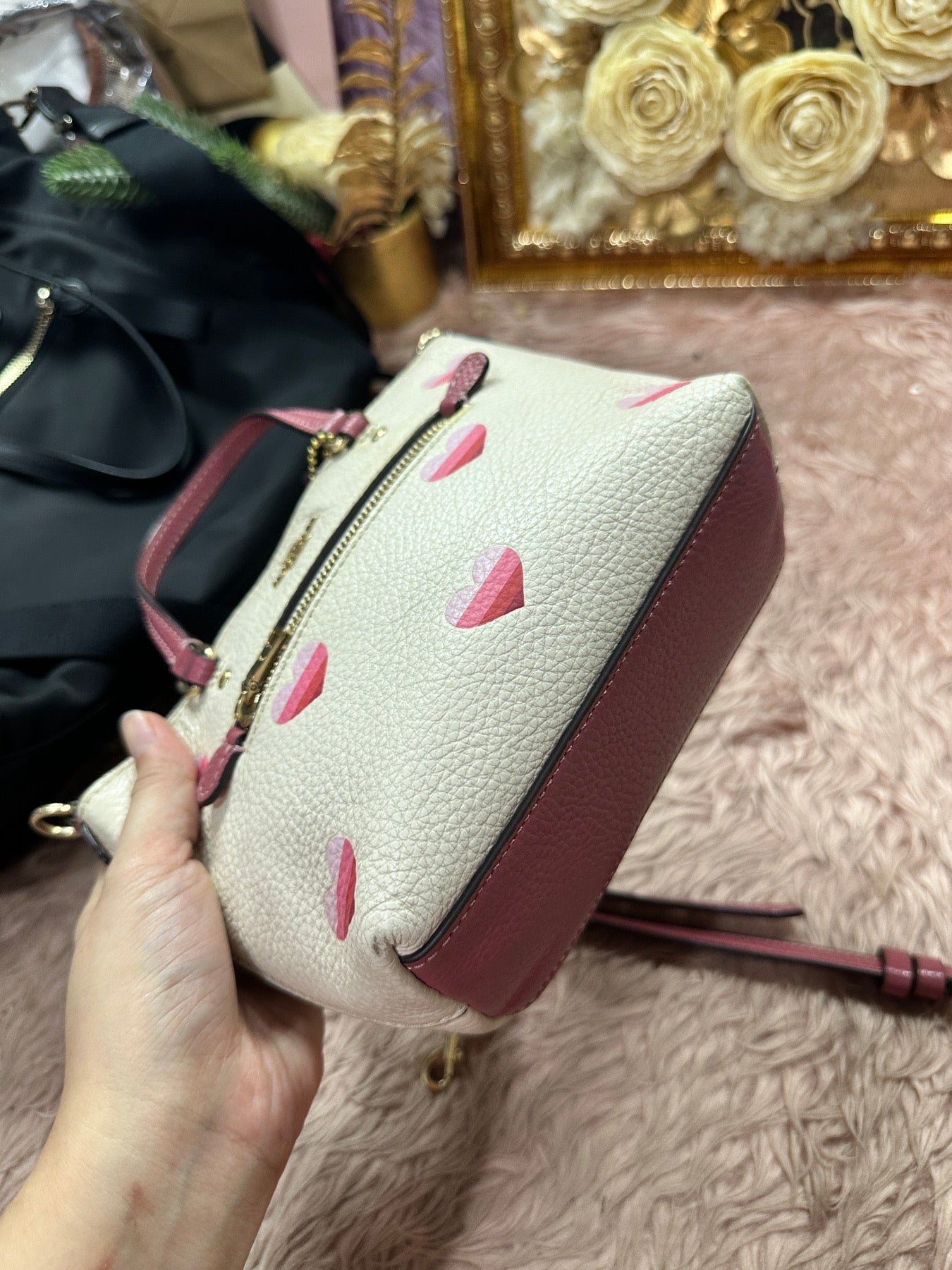 ORIG Preloved COACH Mini Gallery Crossbody With Stripe Heart Print Small White Bag